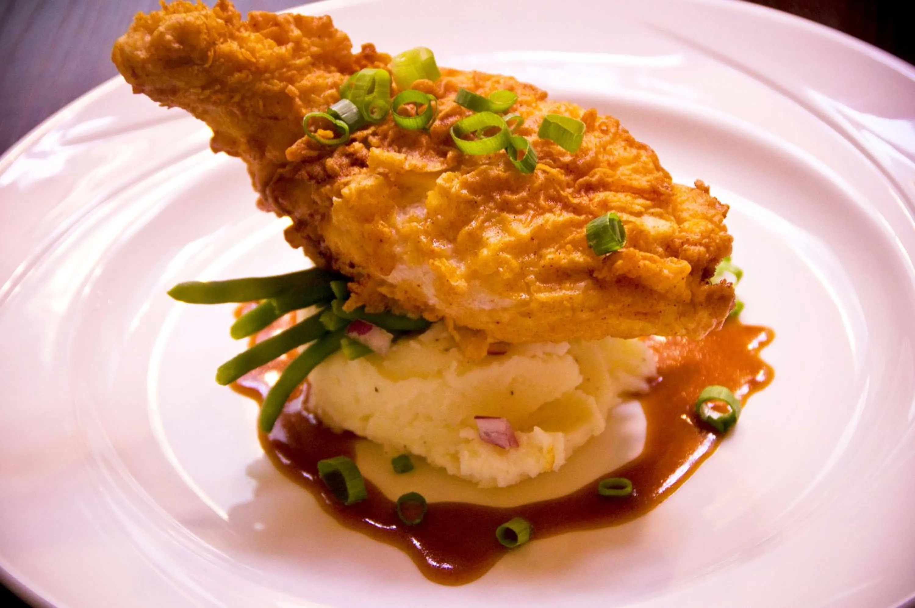 Dining area in DoubleTree by Hilton Jackson
