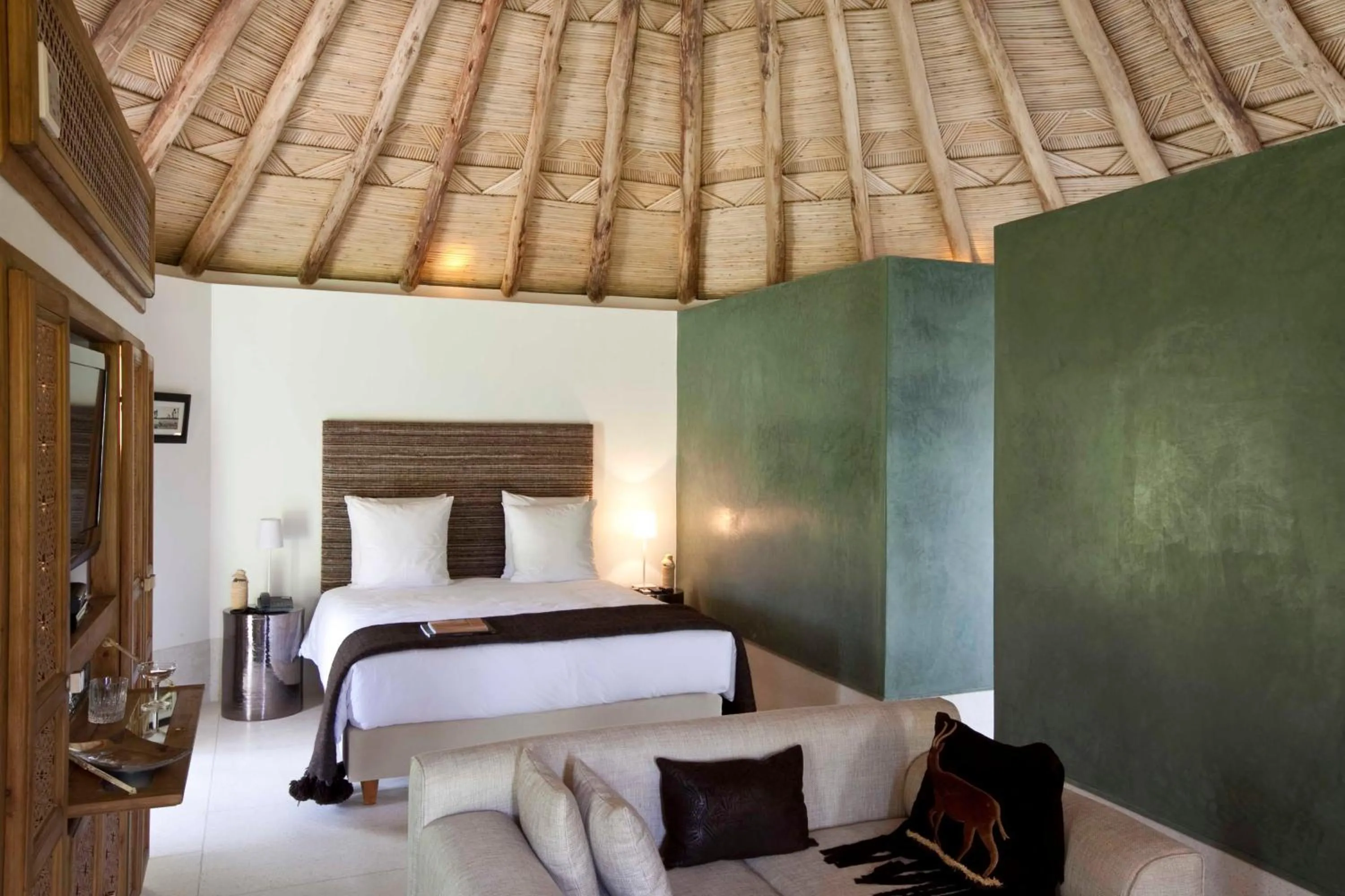 Photo of the whole room, Bed in Hotel Les Cinq Djellabas