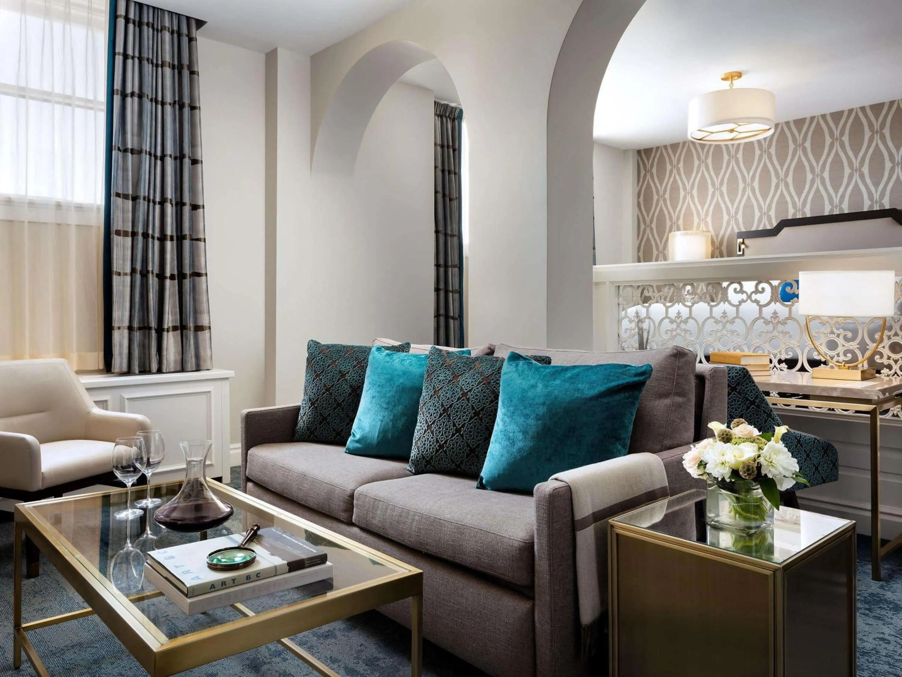 Bedroom in Fairmont Empress Hotel