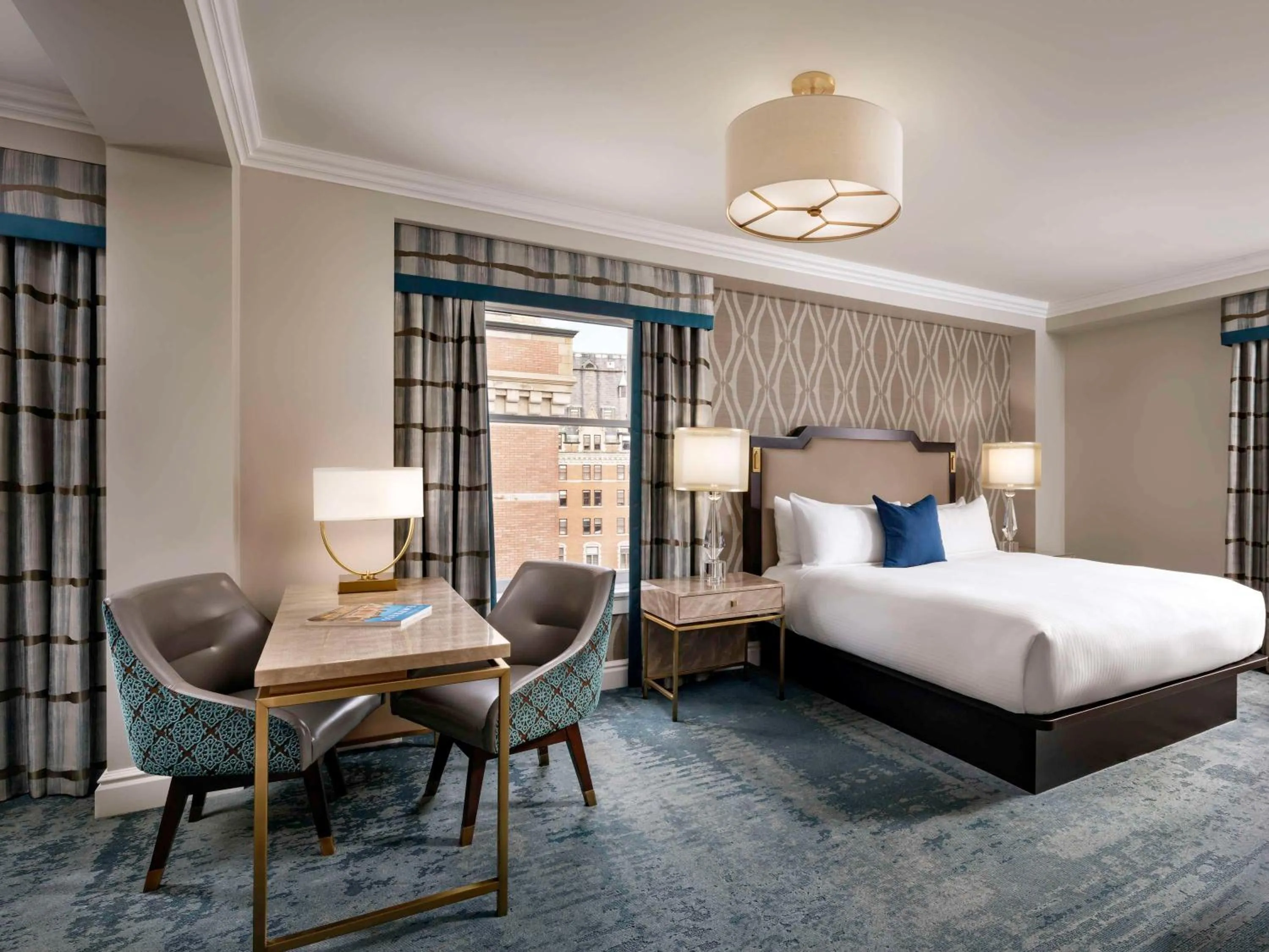 Deluxe City View 1 Queen  in Fairmont Empress Hotel