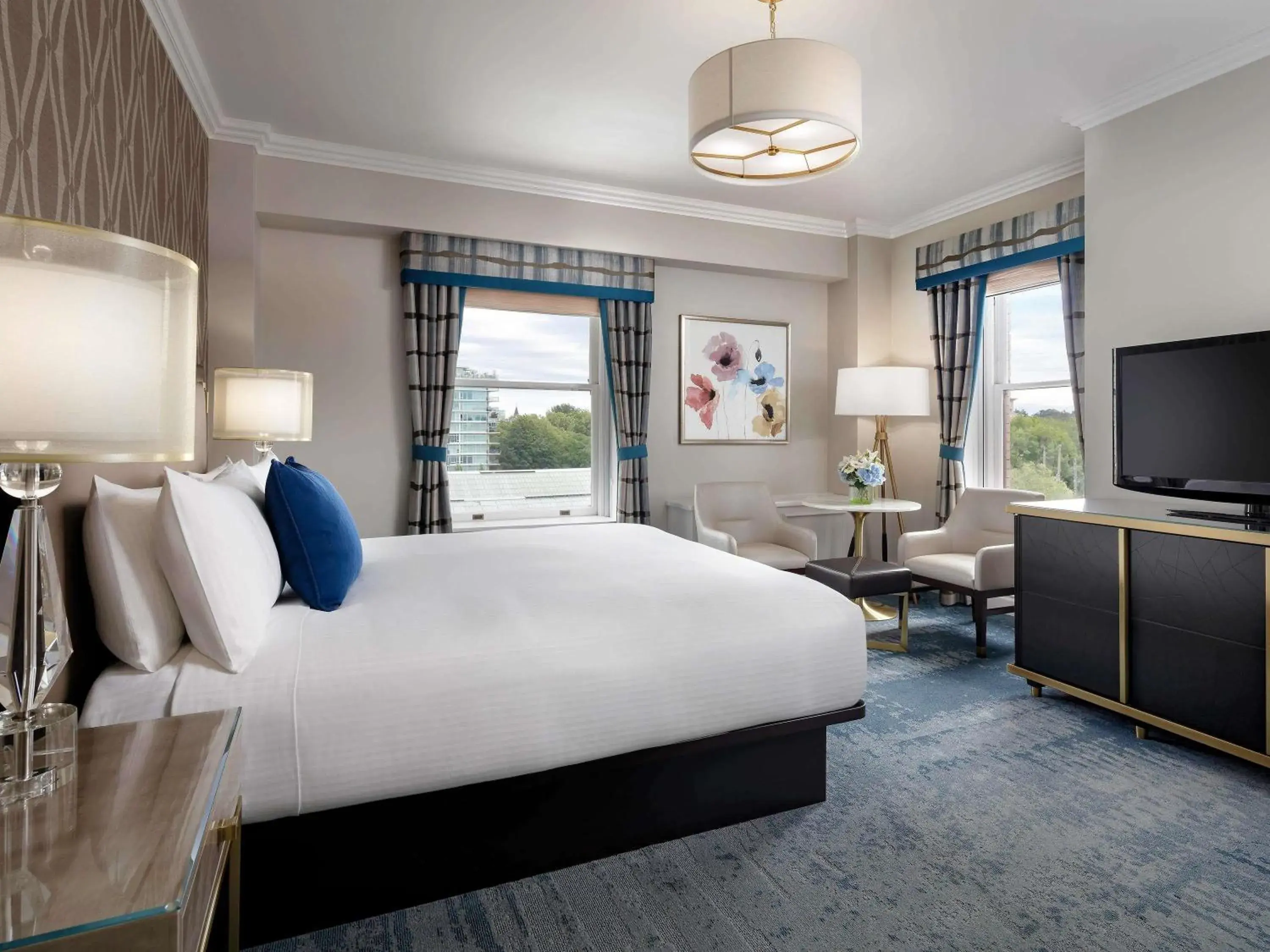 Deluxe City View 1 King in Fairmont Empress Hotel Deluxe City View 1 King in Fairmont Empress Hotel