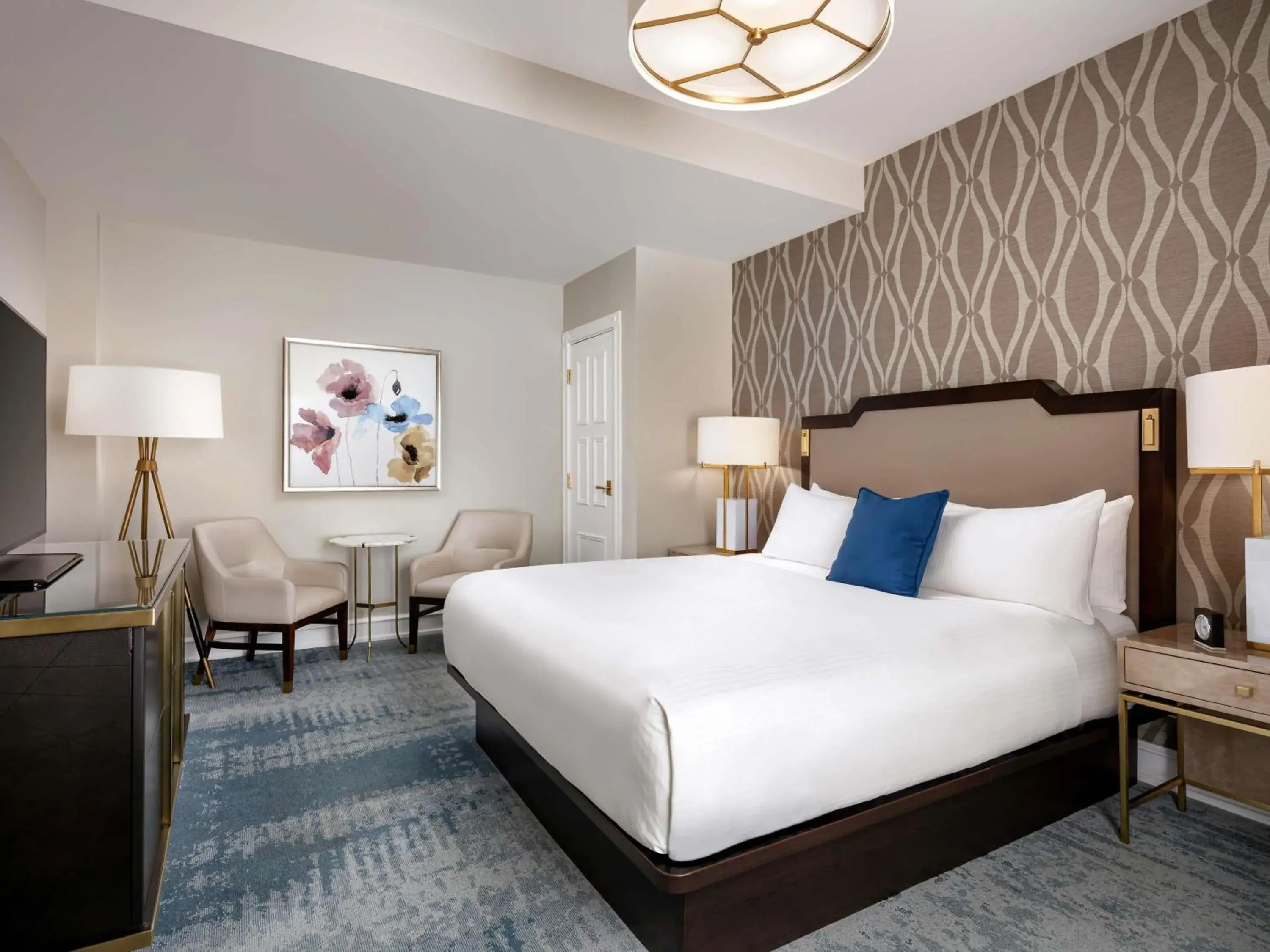 One Bedroom Suite City View 1 King in Fairmont Empress Hotel One Bedroom Suite City View 1 King in Fairmont Empress Hotel