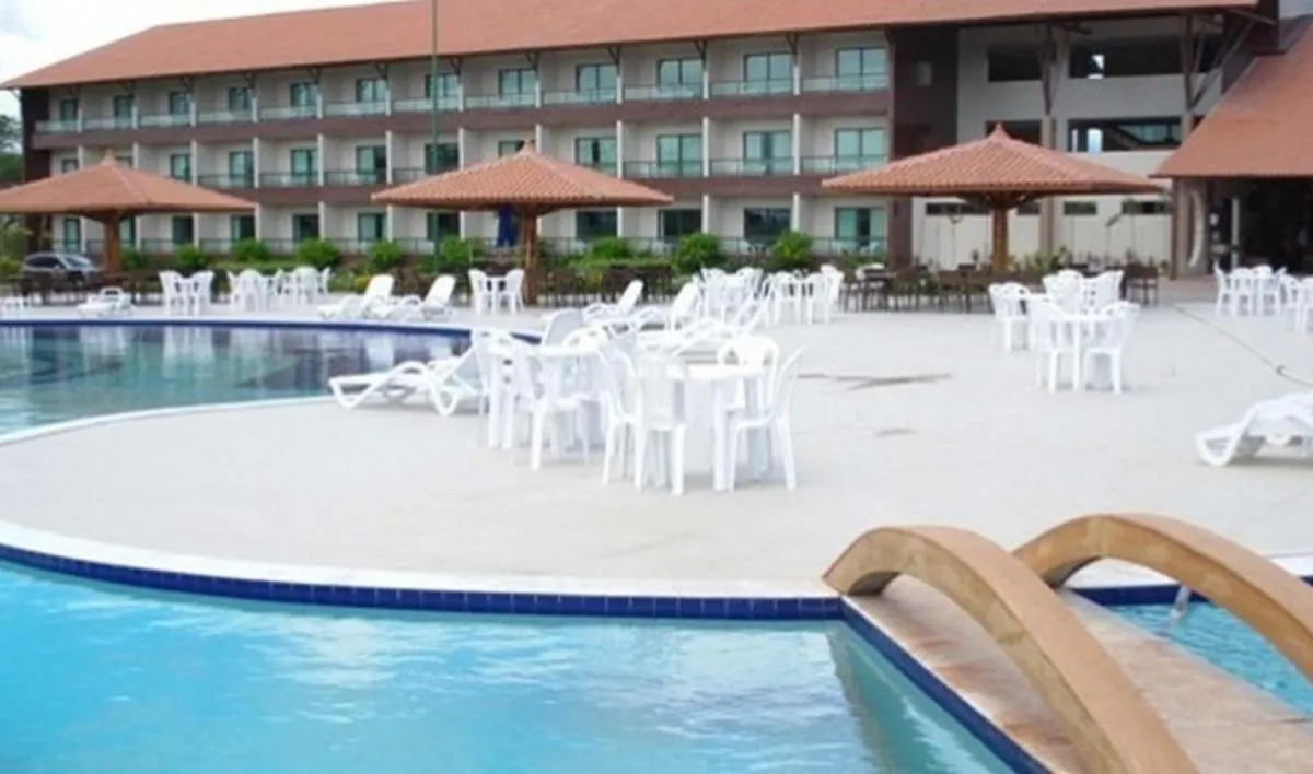 Swimming pool in Hotel Canarius de Gravatá