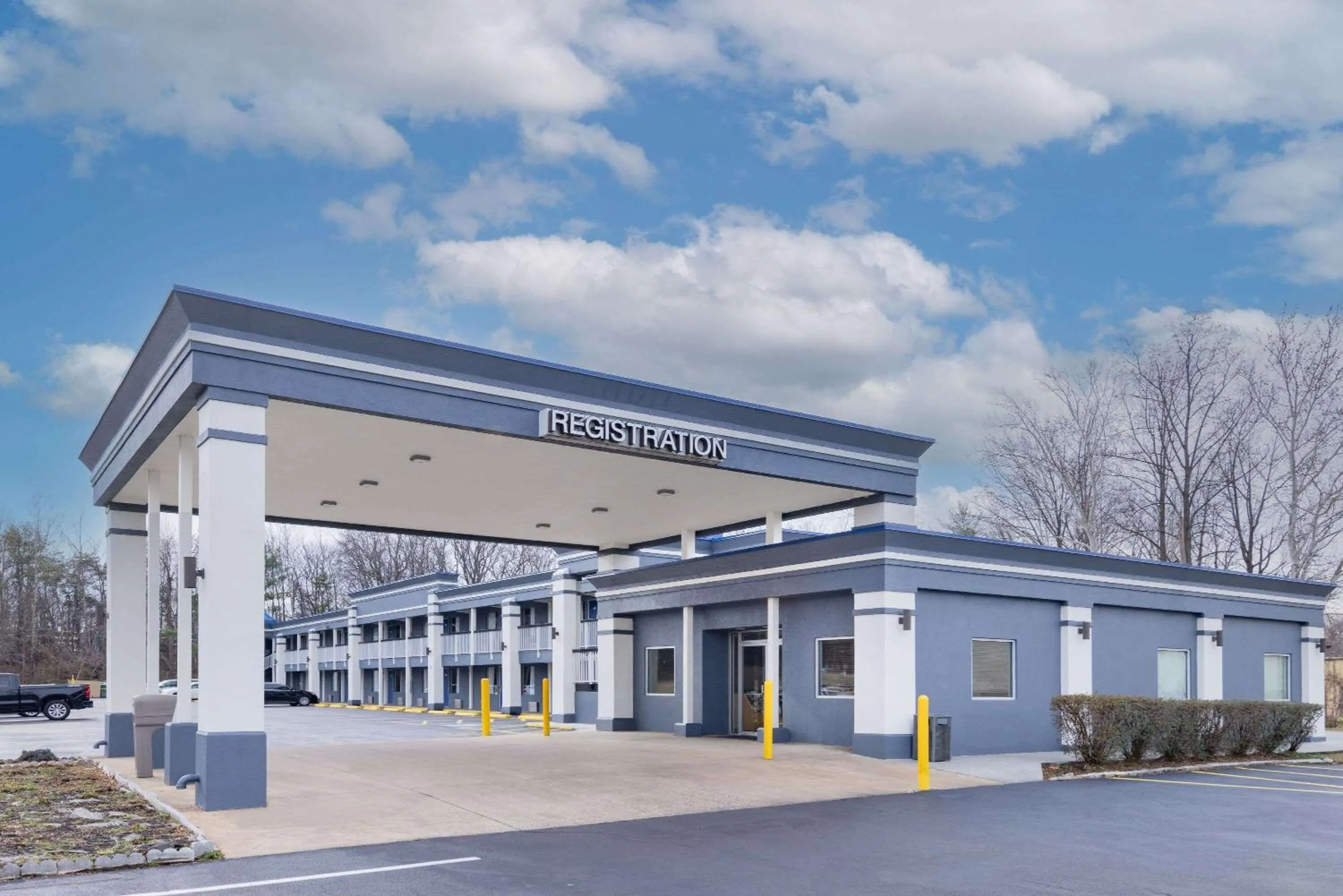 Property building in Days Inn by Wyndham Fredericksburg North