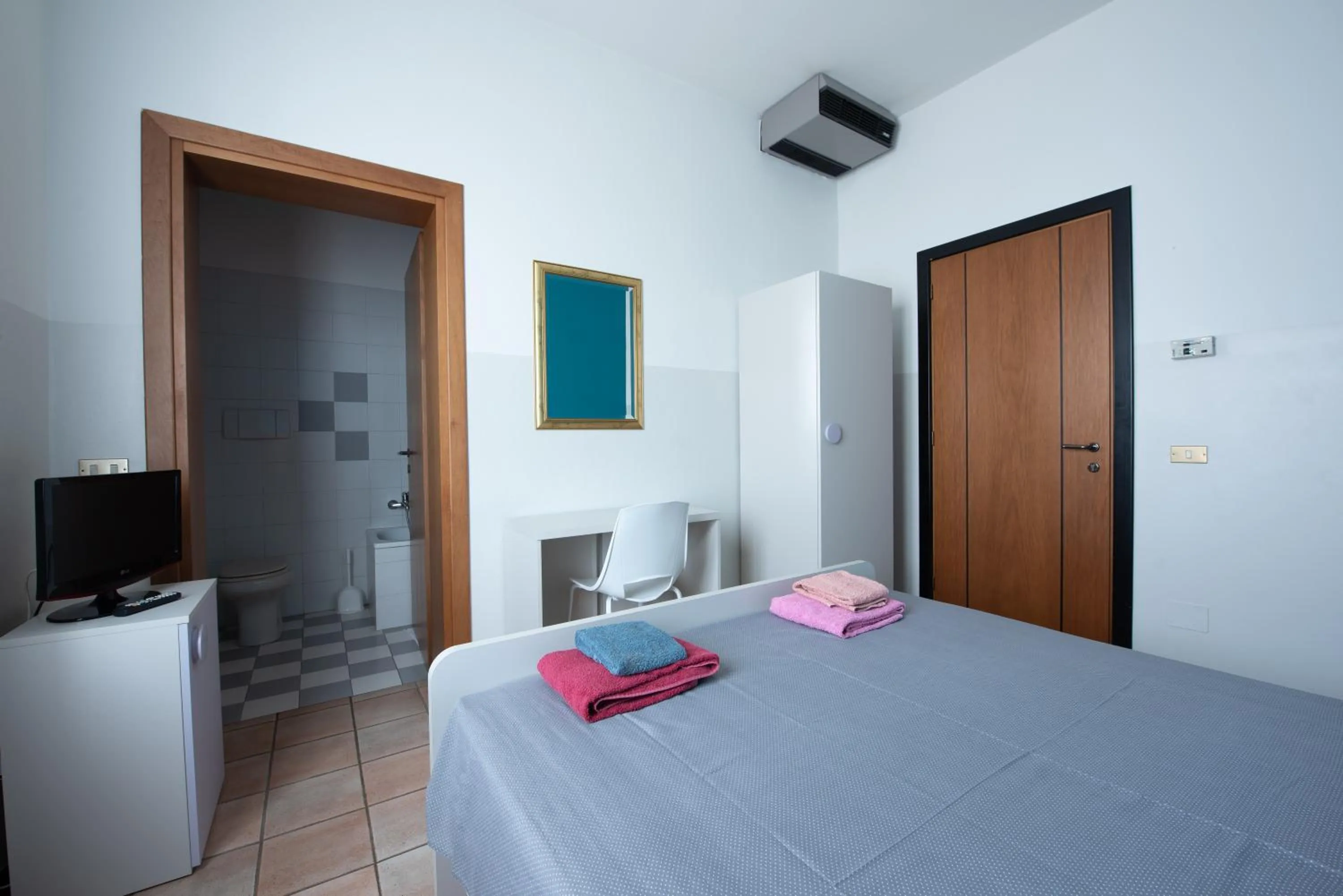 Bed in Albergo La Rovere