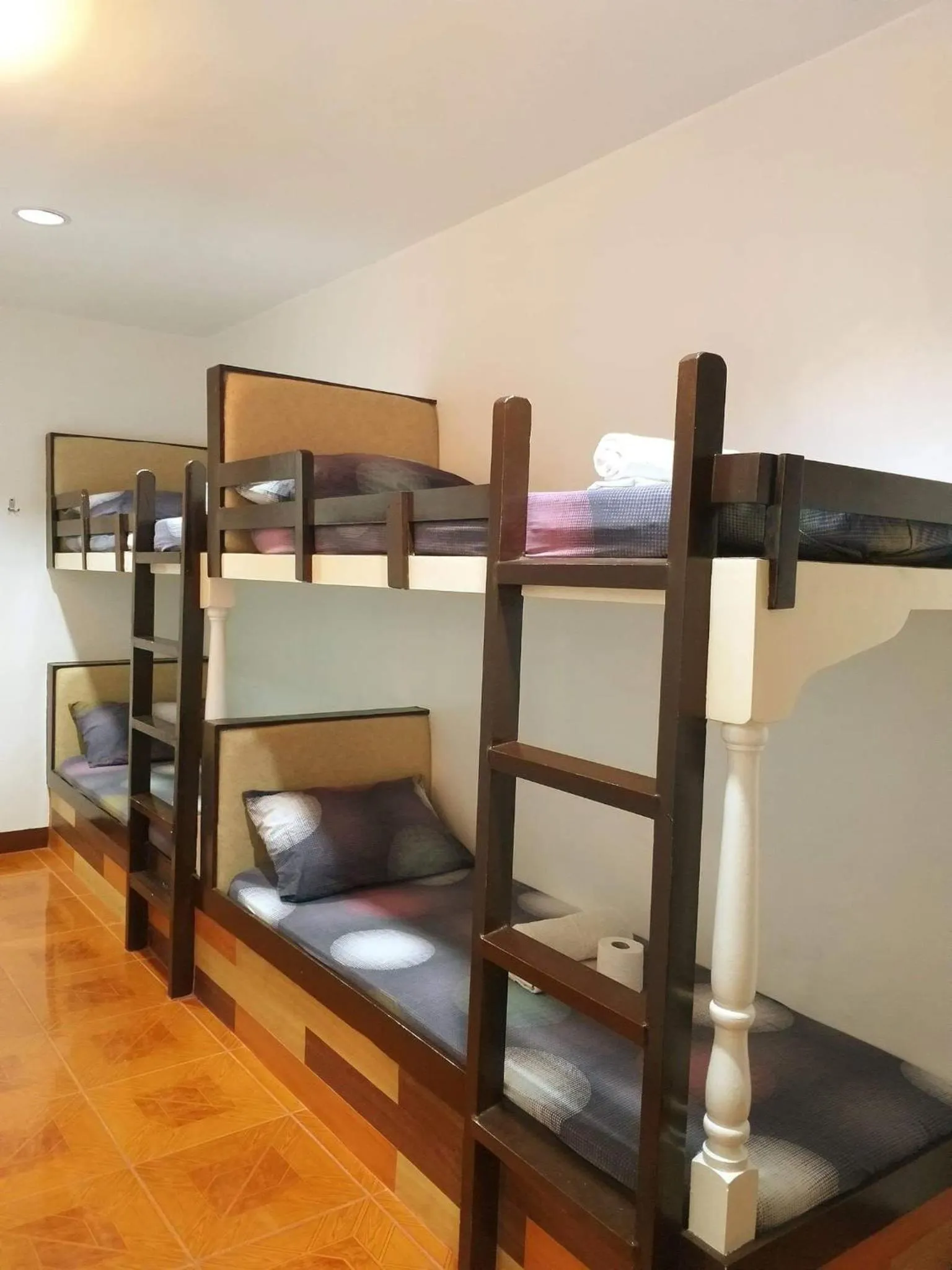 bunk bed, Bed in Park Vil-la Apartelle
