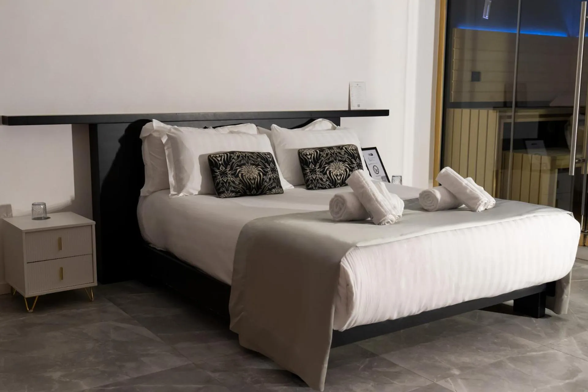 Bedroom, Bed in Secret Garden Resort & Spa