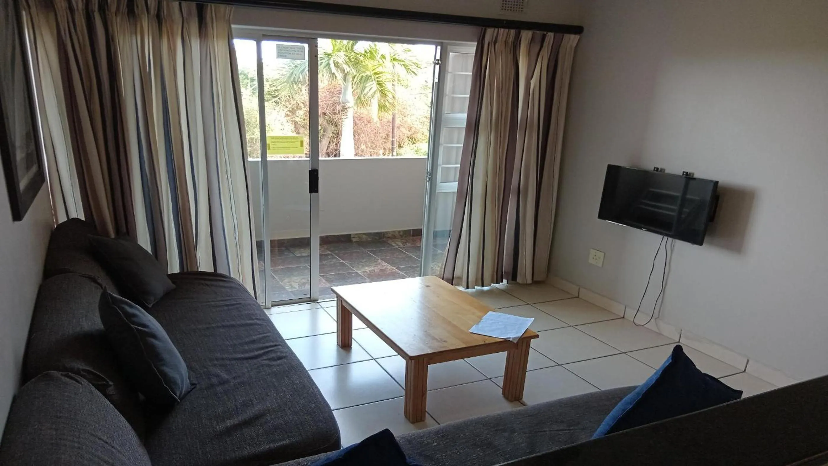 Living room in Sunrise Beach Resort