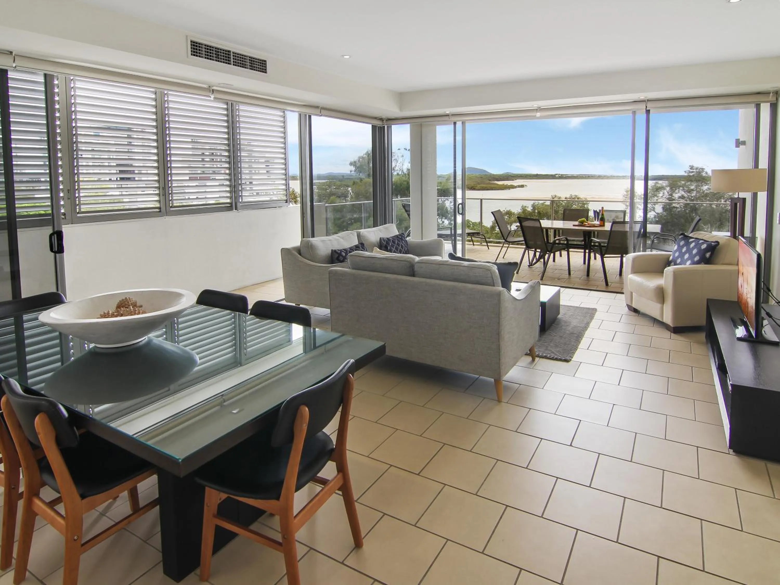 Space Holiday Apartments