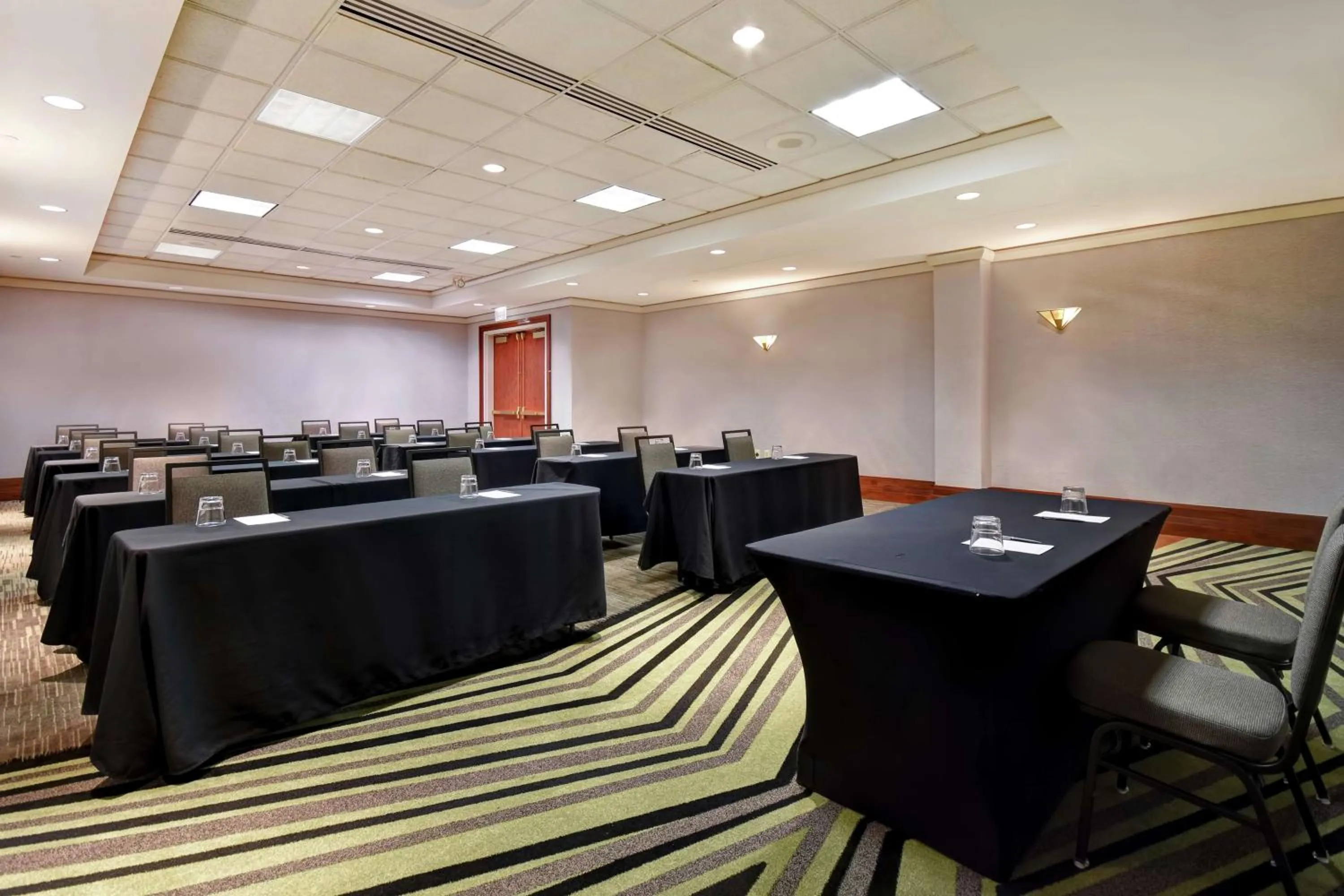 Meeting/conference room in Embassy Suites Little Rock
