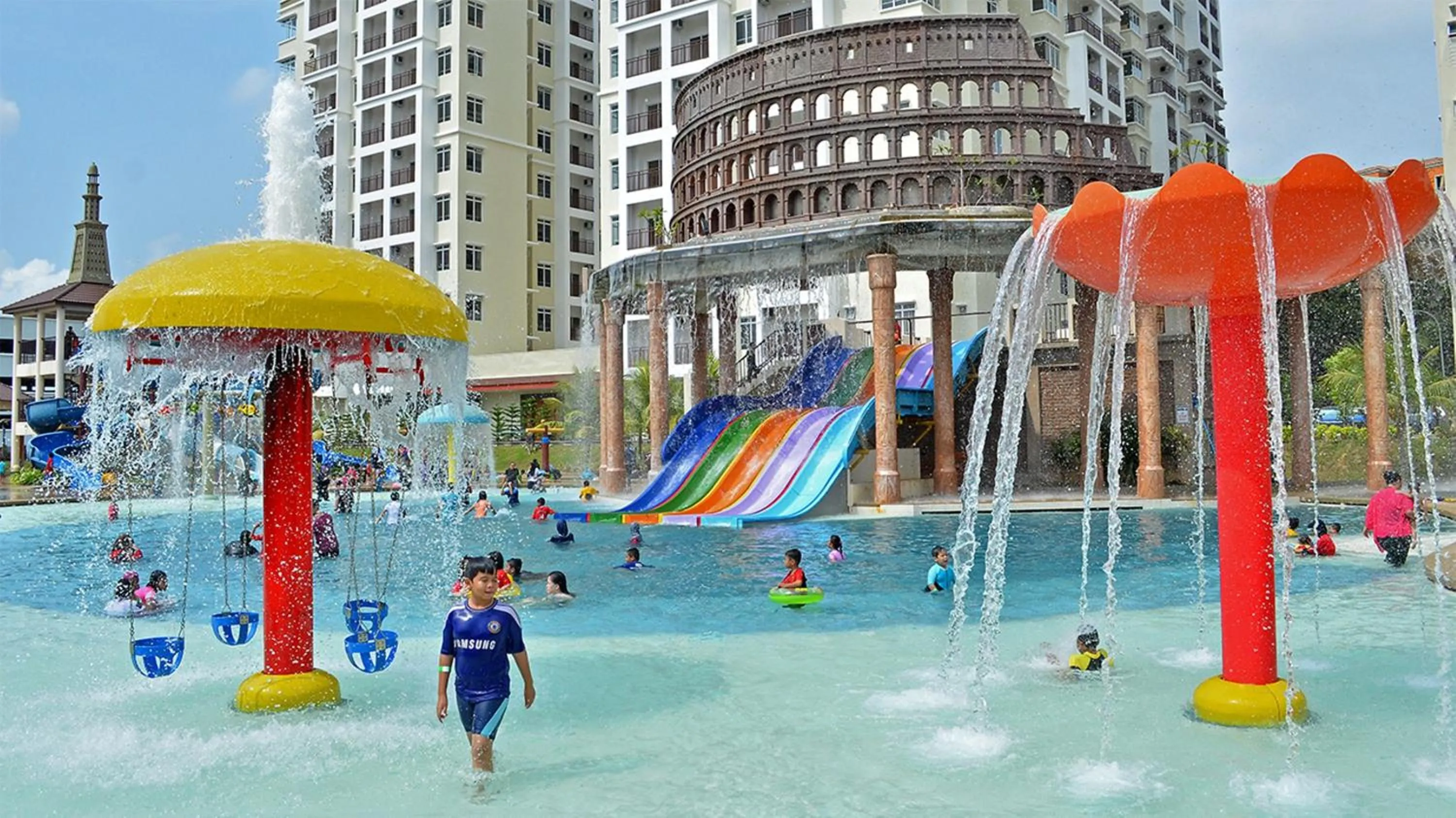 Aqua park in Bayou Lagoon Park Resort