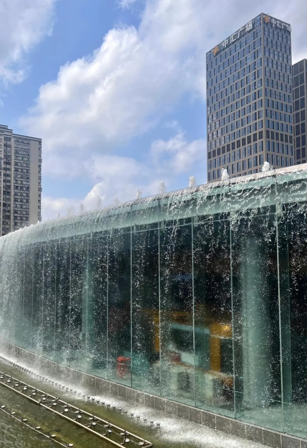 Grand Palace Hotel - Grand Hotel Management Group - Free shuttle bus to Canton Fair during Canton Fair period