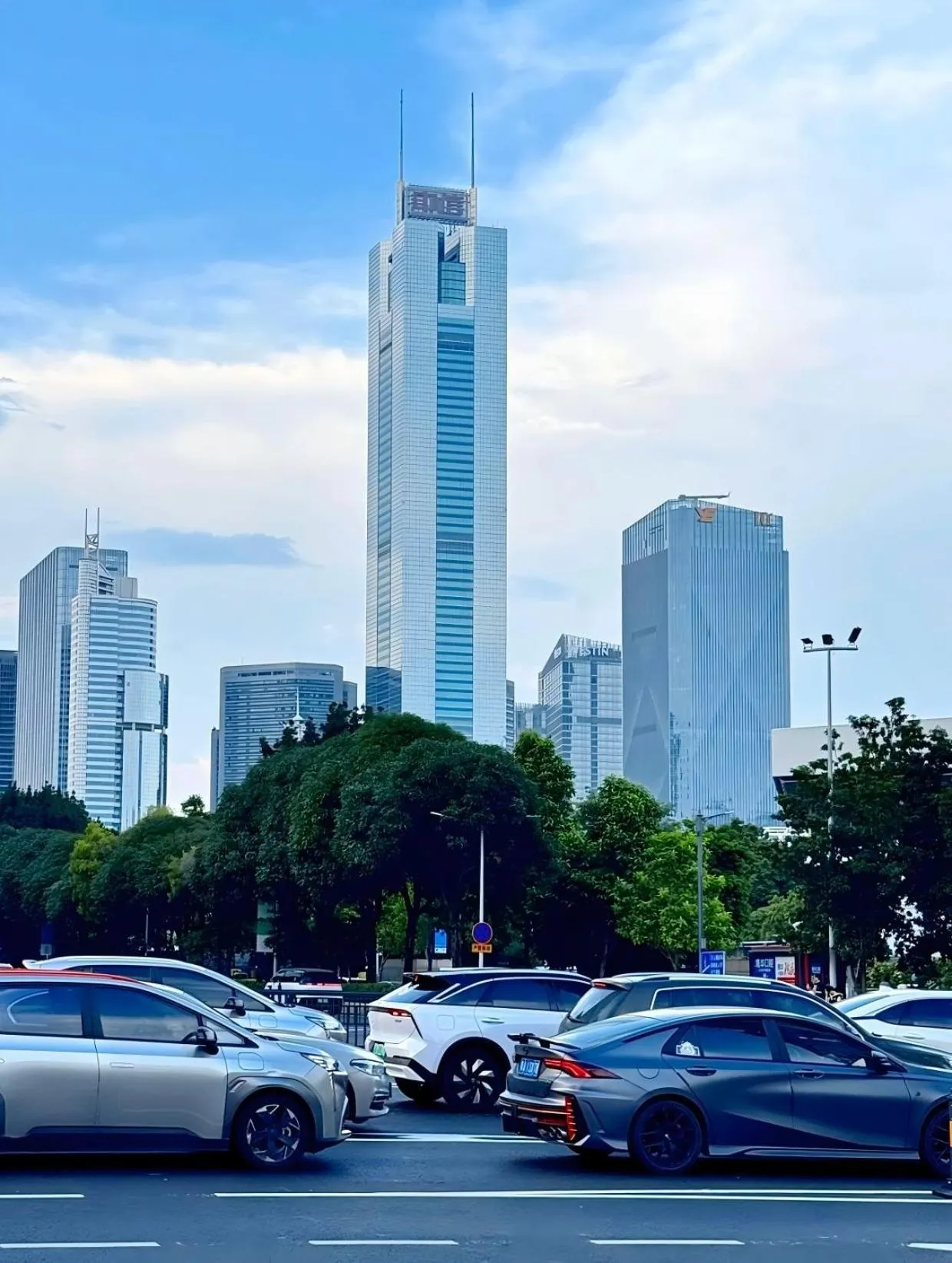 Grand Palace Hotel - Grand Hotel Management Group - Free shuttle bus to Canton Fair during Canton Fair period