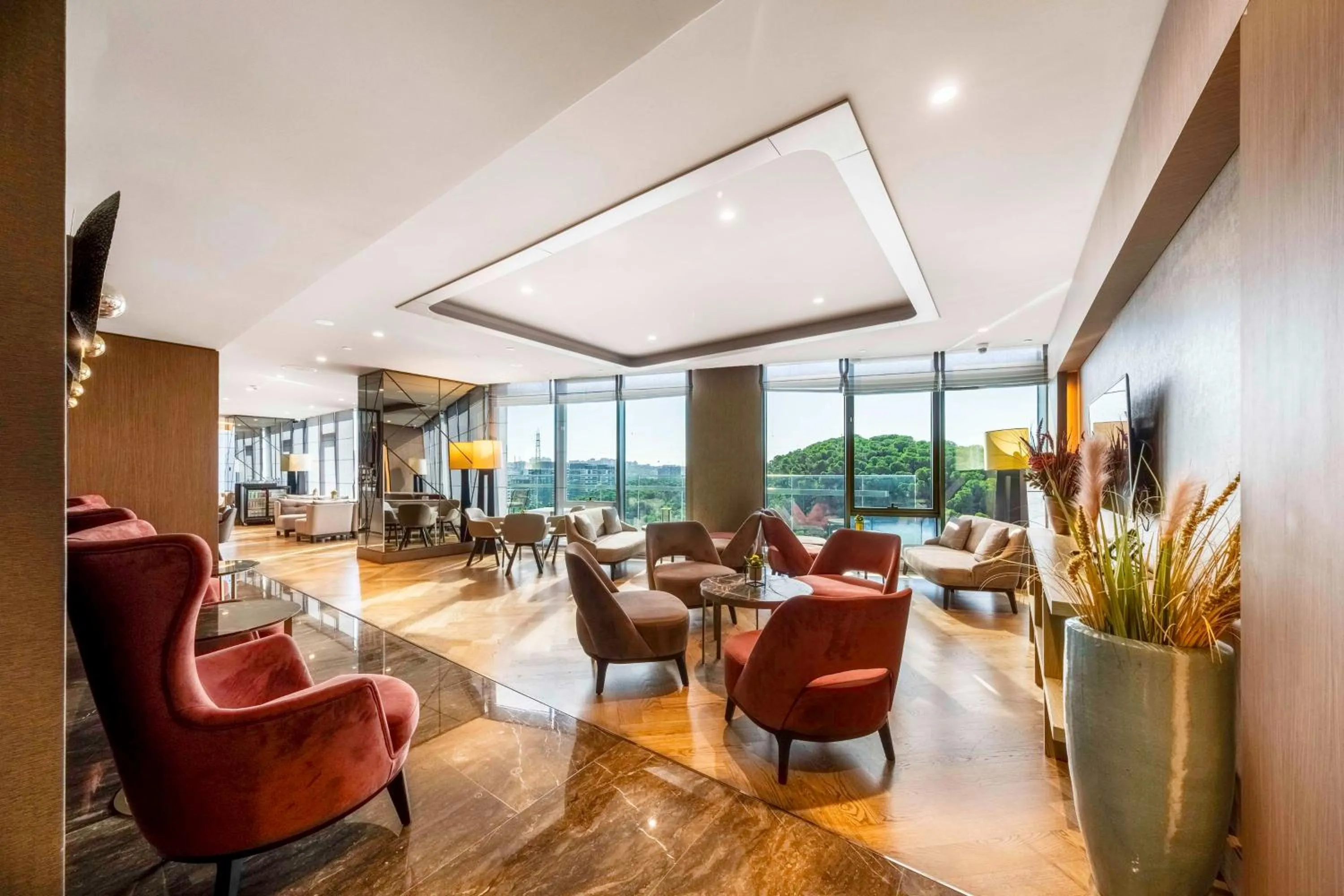 Lounge or bar in Radisson Collection Hotel, Vadistanbul