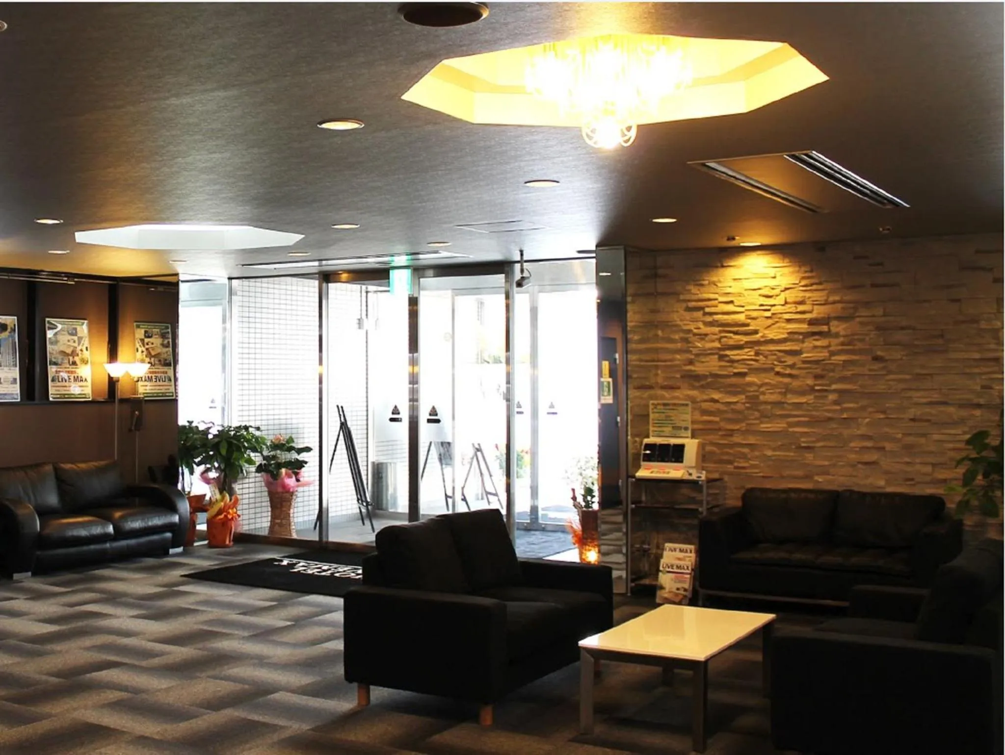 Lobby or reception in HOTEL LiVEMAX BUDGET Iyo Mishima