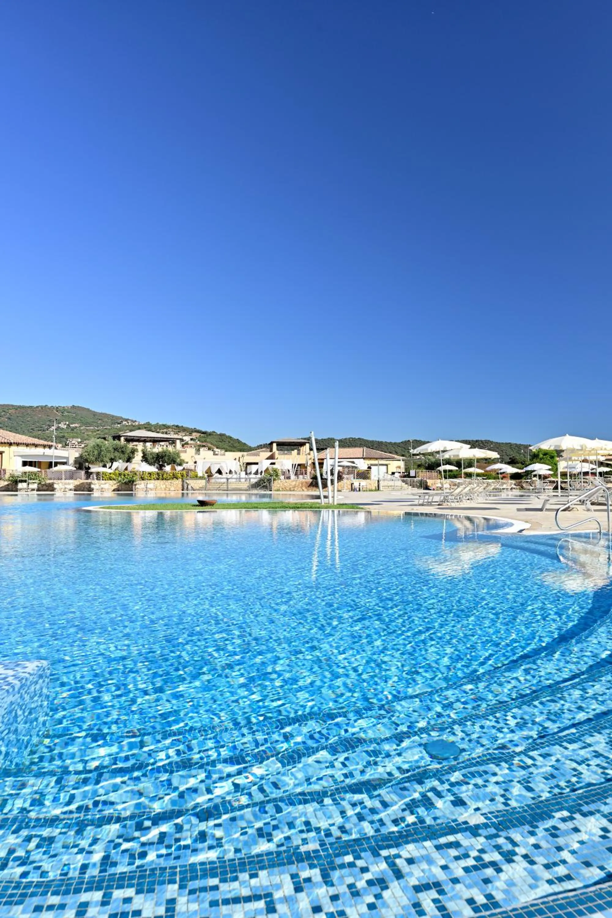 Swimming pool in Janna e Sole Resort