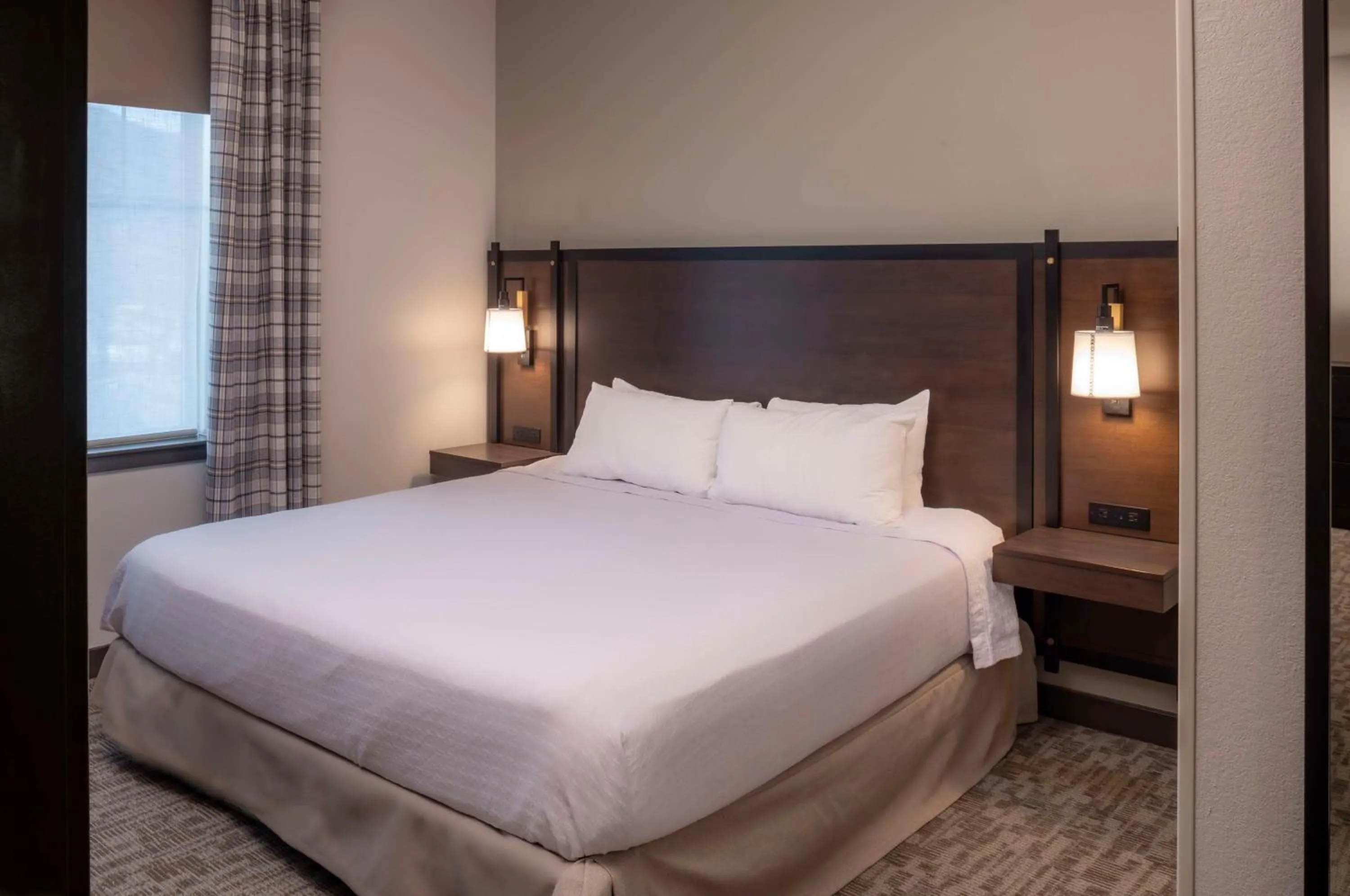 Bed in Homewood Suites by Hilton Jackson