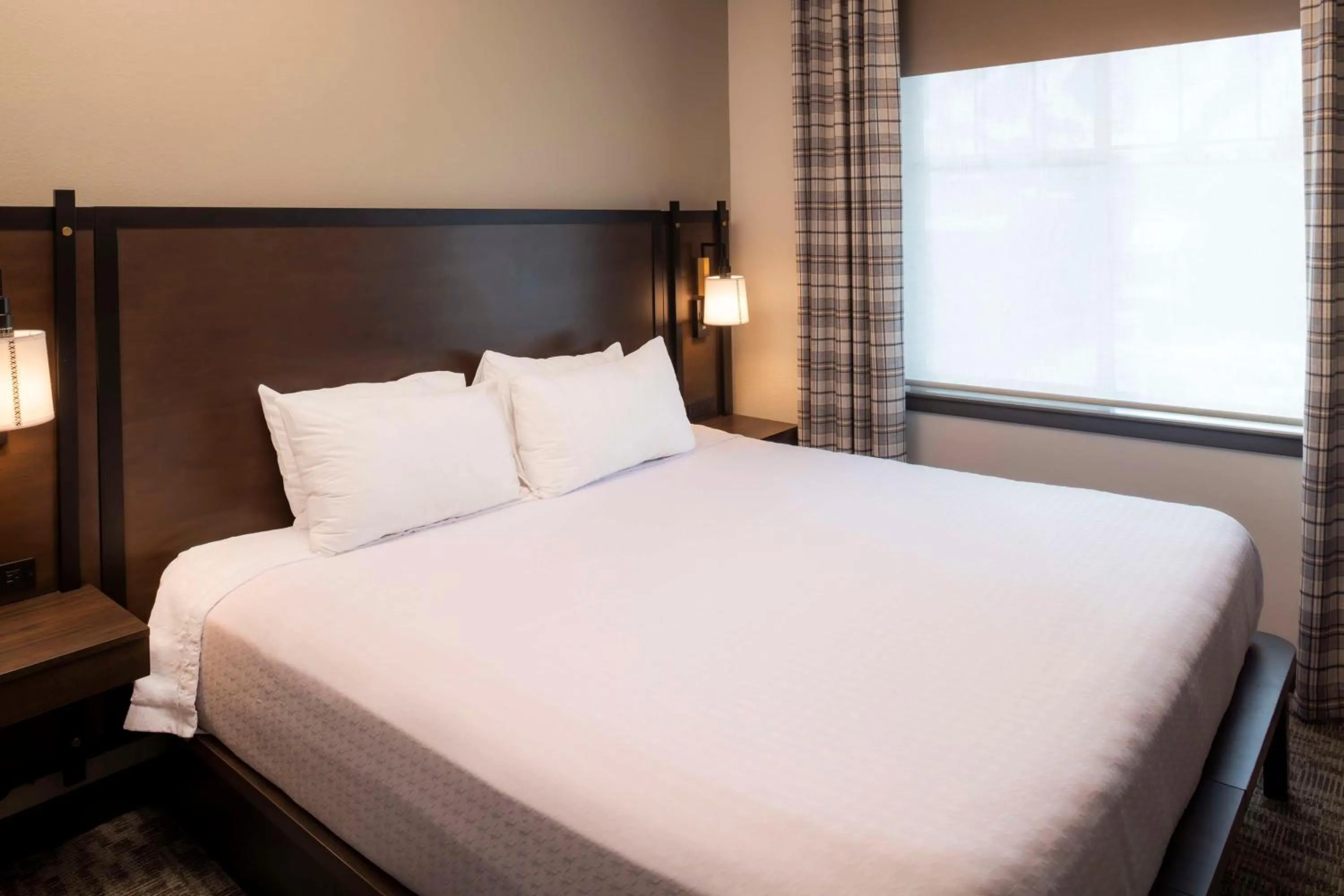 Bed in Homewood Suites by Hilton Jackson