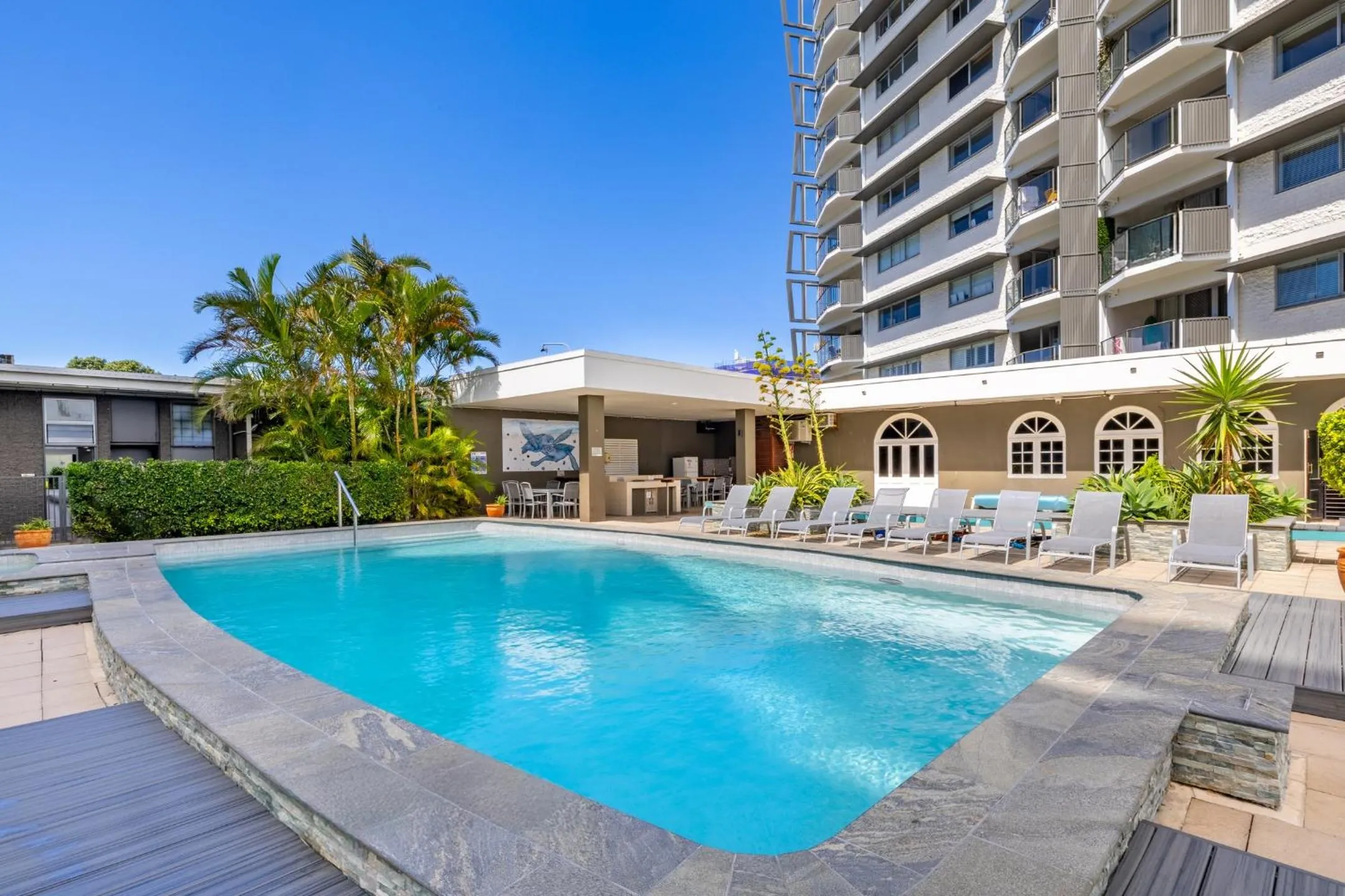 Swimming pool in Maroochy Sands Holiday Apartments