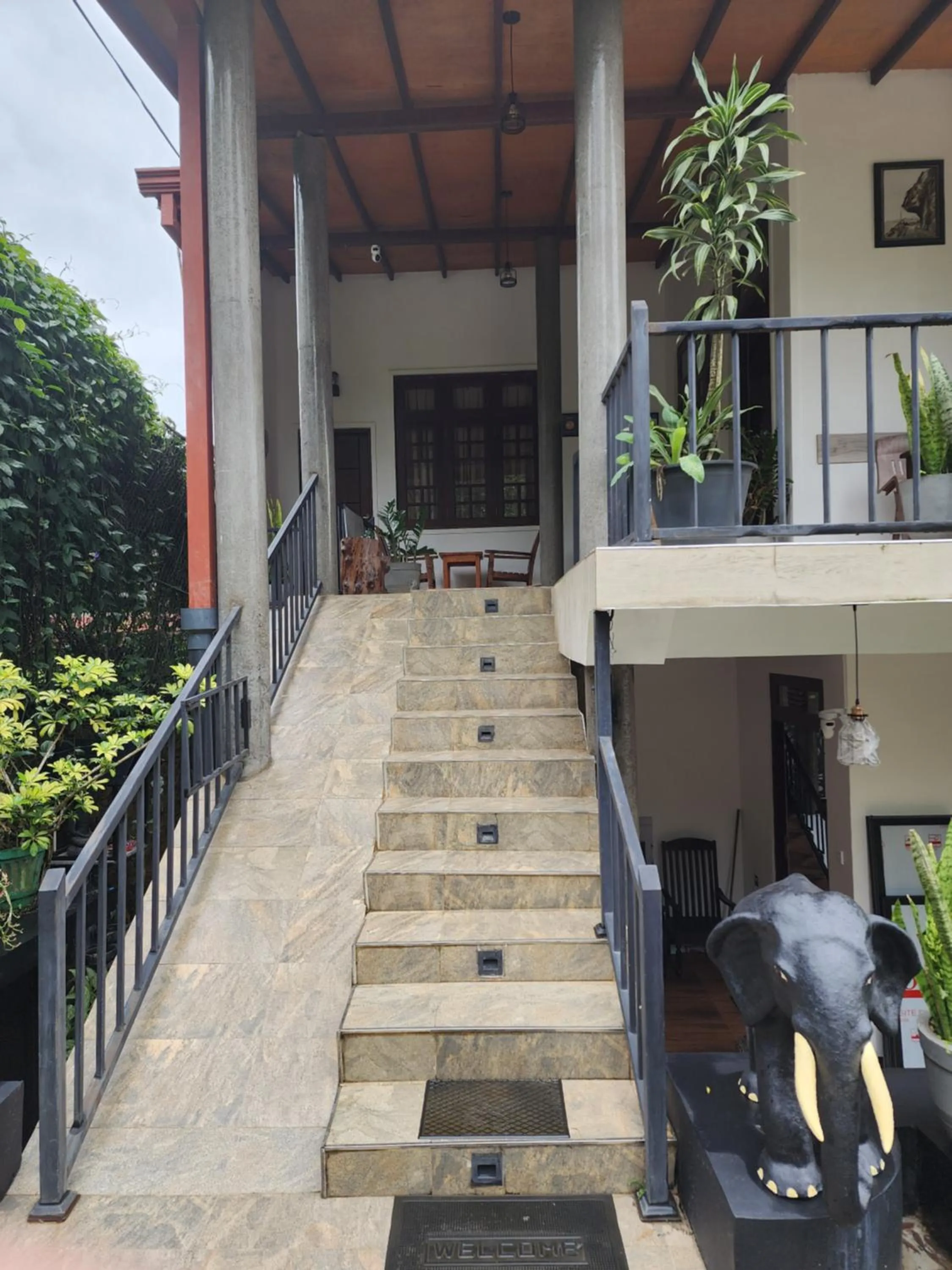 Property building in Poomaz Peace Palace