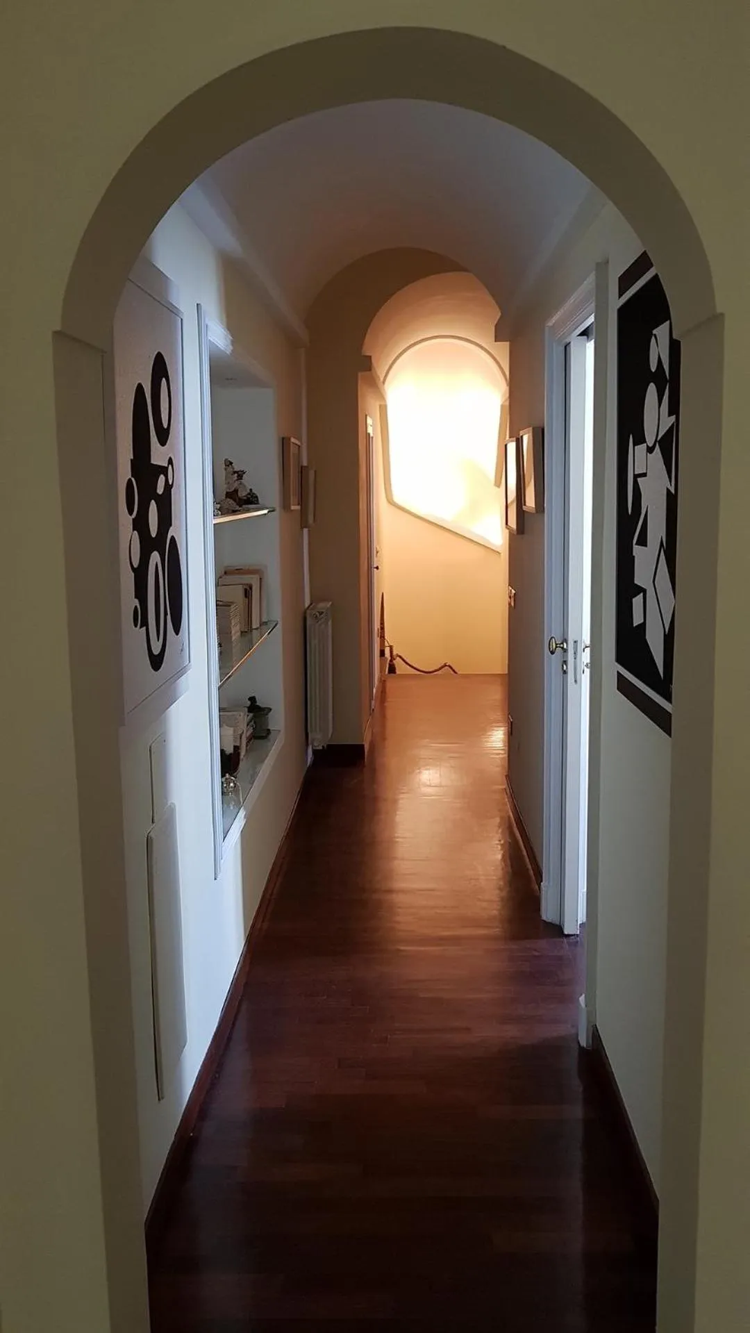 Decorative detail in Calabritto Suite