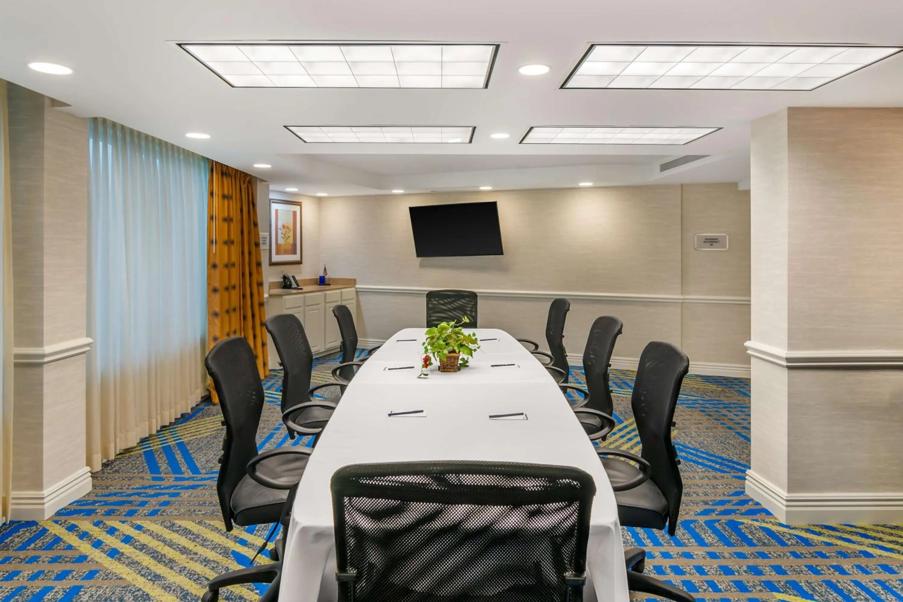Meeting/conference room in DoubleTree by Hilton Jefferson City
