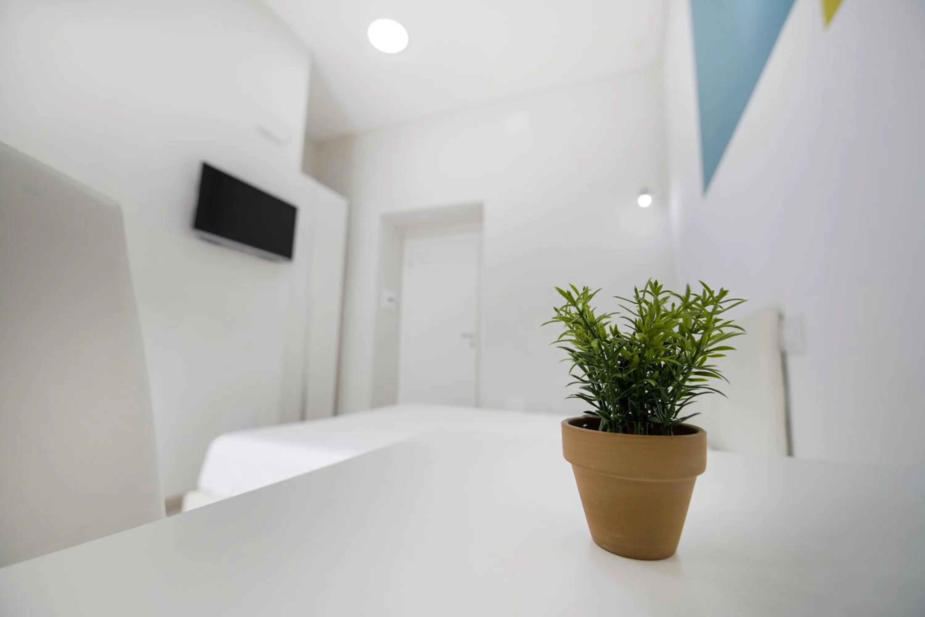 Decorative detail, Bed in La Chambre