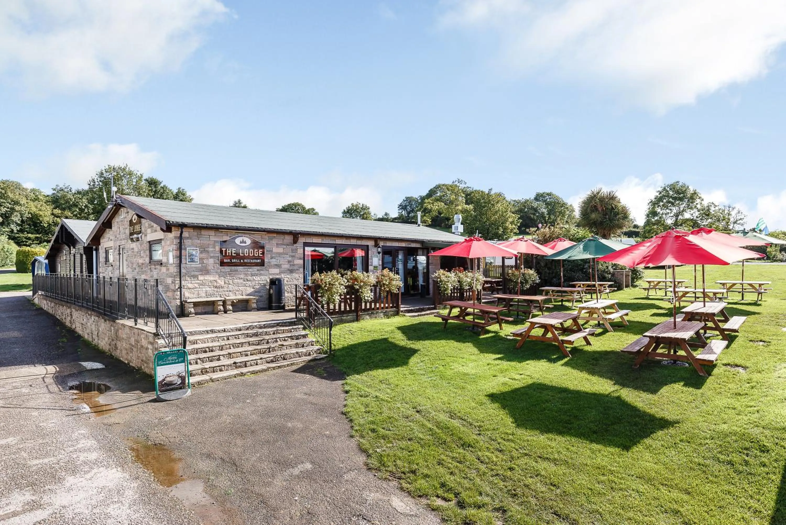 Lounge or bar in Bucklegrove Holiday Park