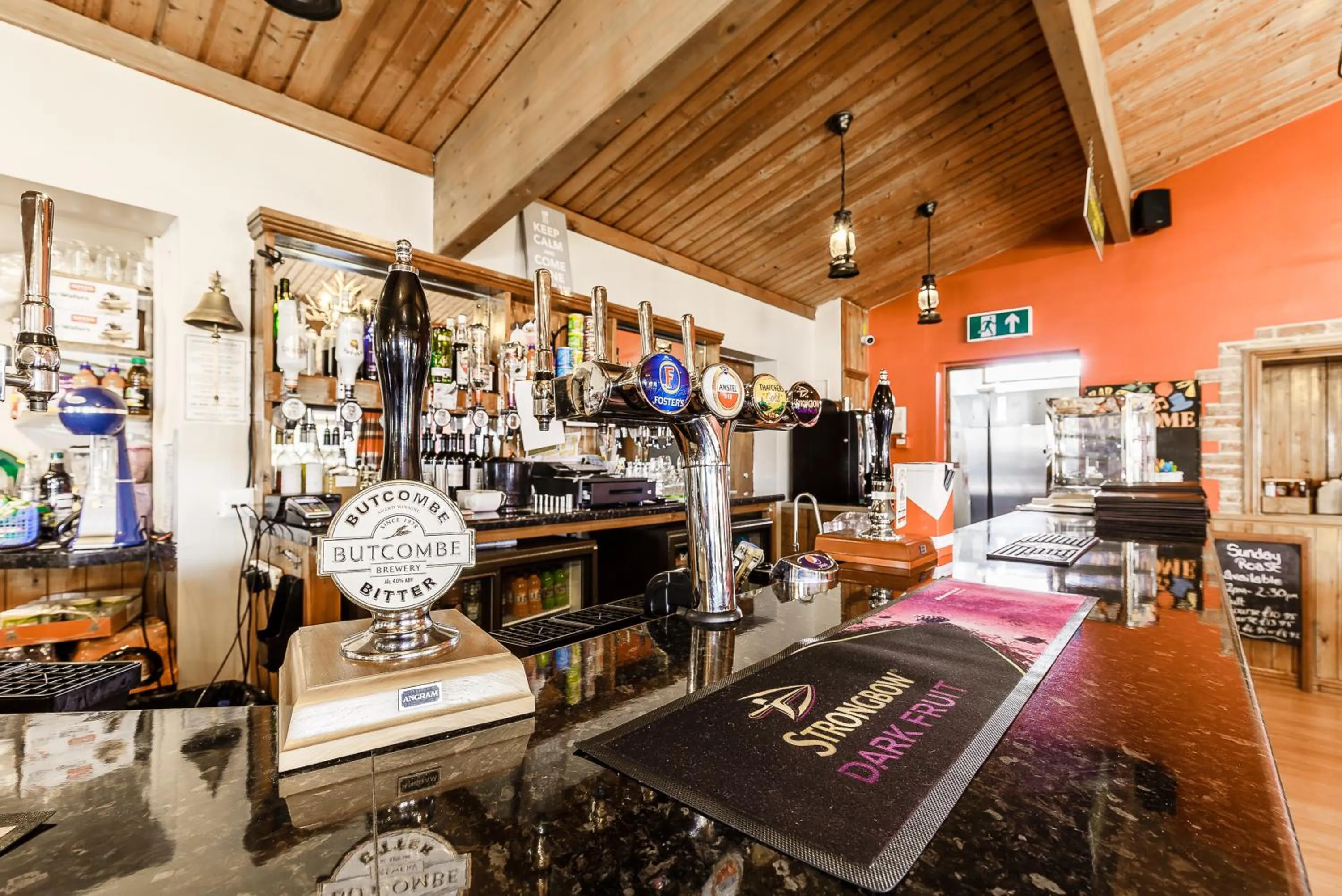 Restaurant/places to eat in Bucklegrove Holiday Park