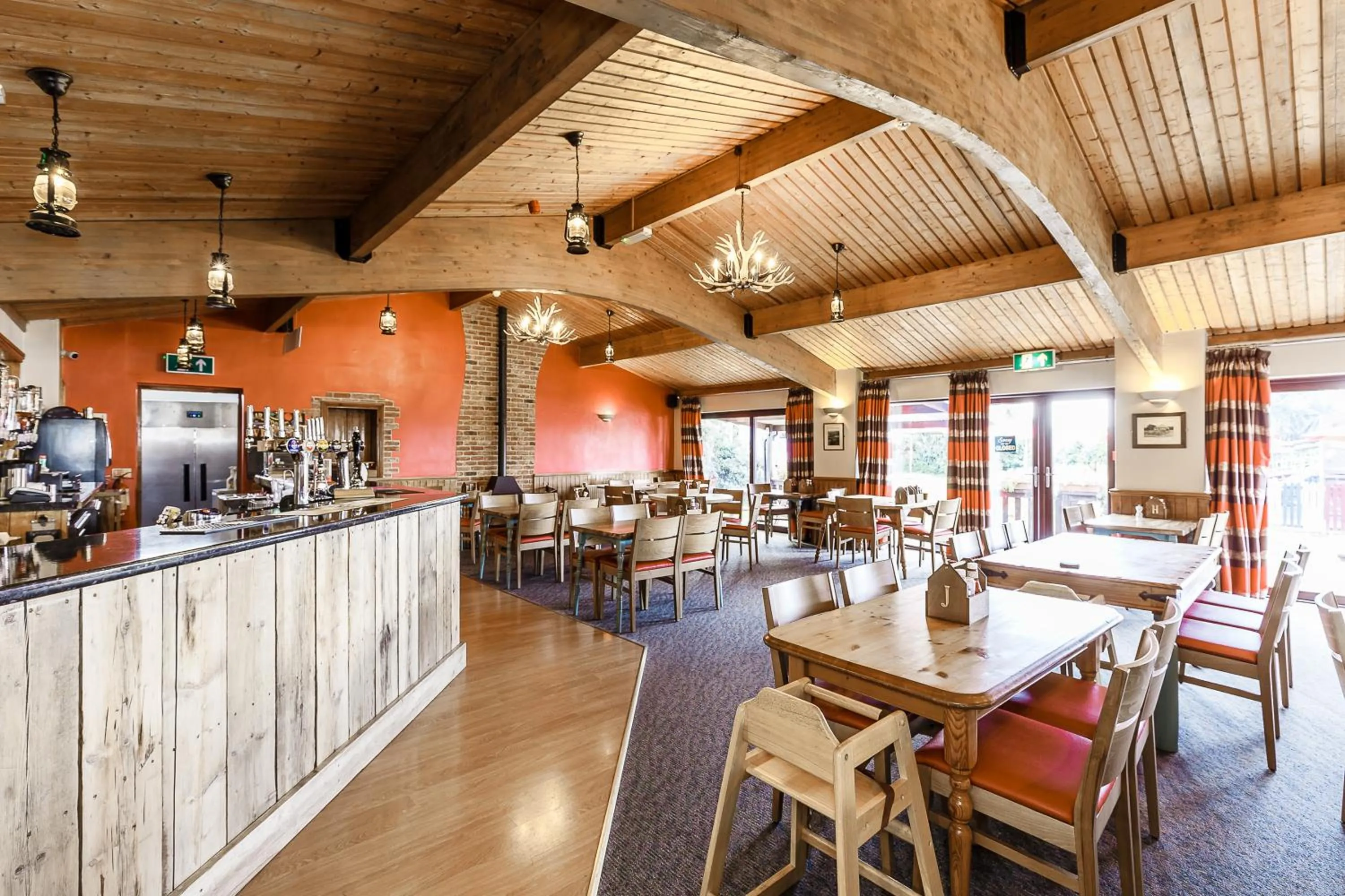 Restaurant/places to eat in Bucklegrove Holiday Park