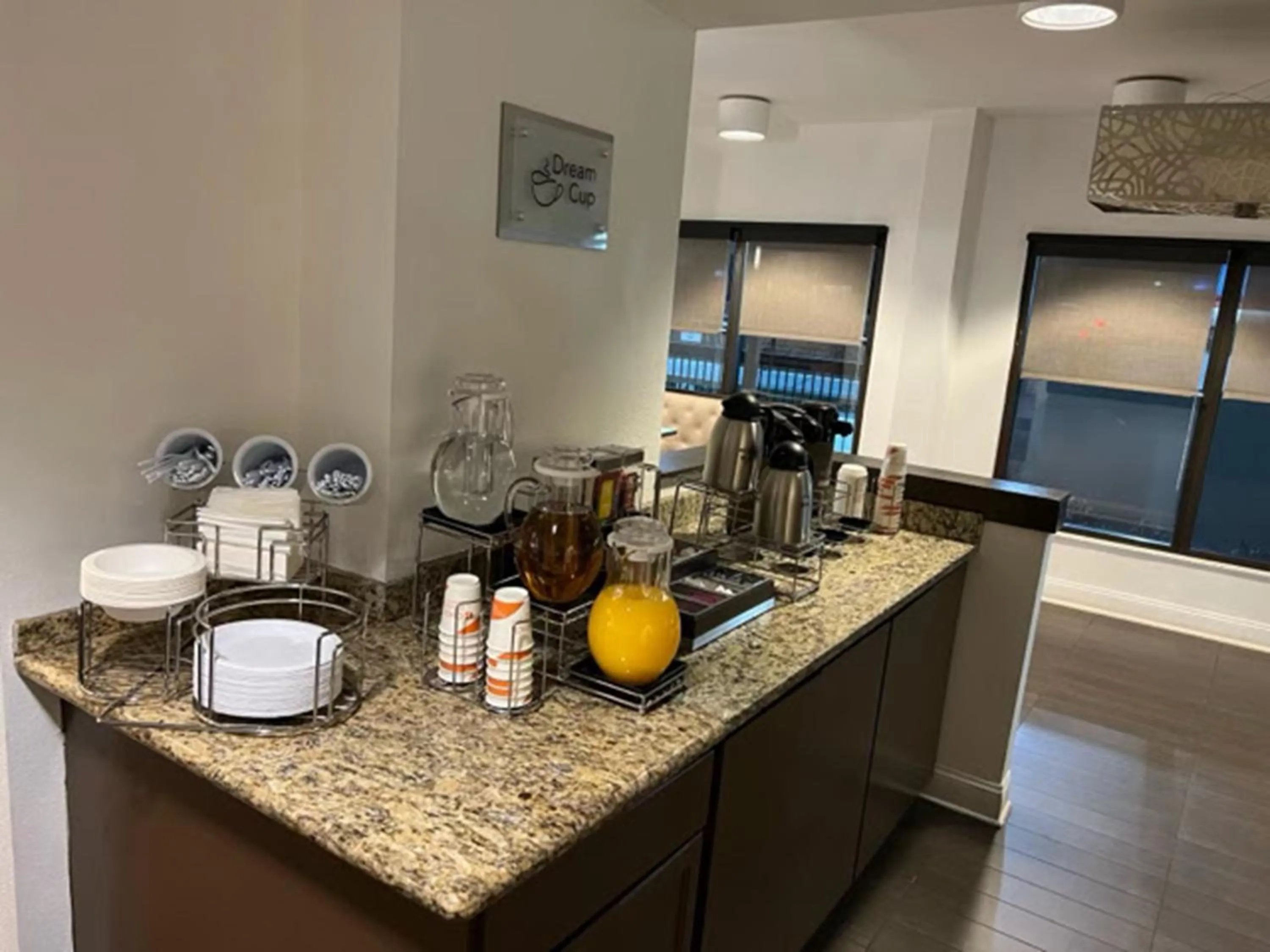 Breakfast in Sleep Inn & Suites Memphis Southeast