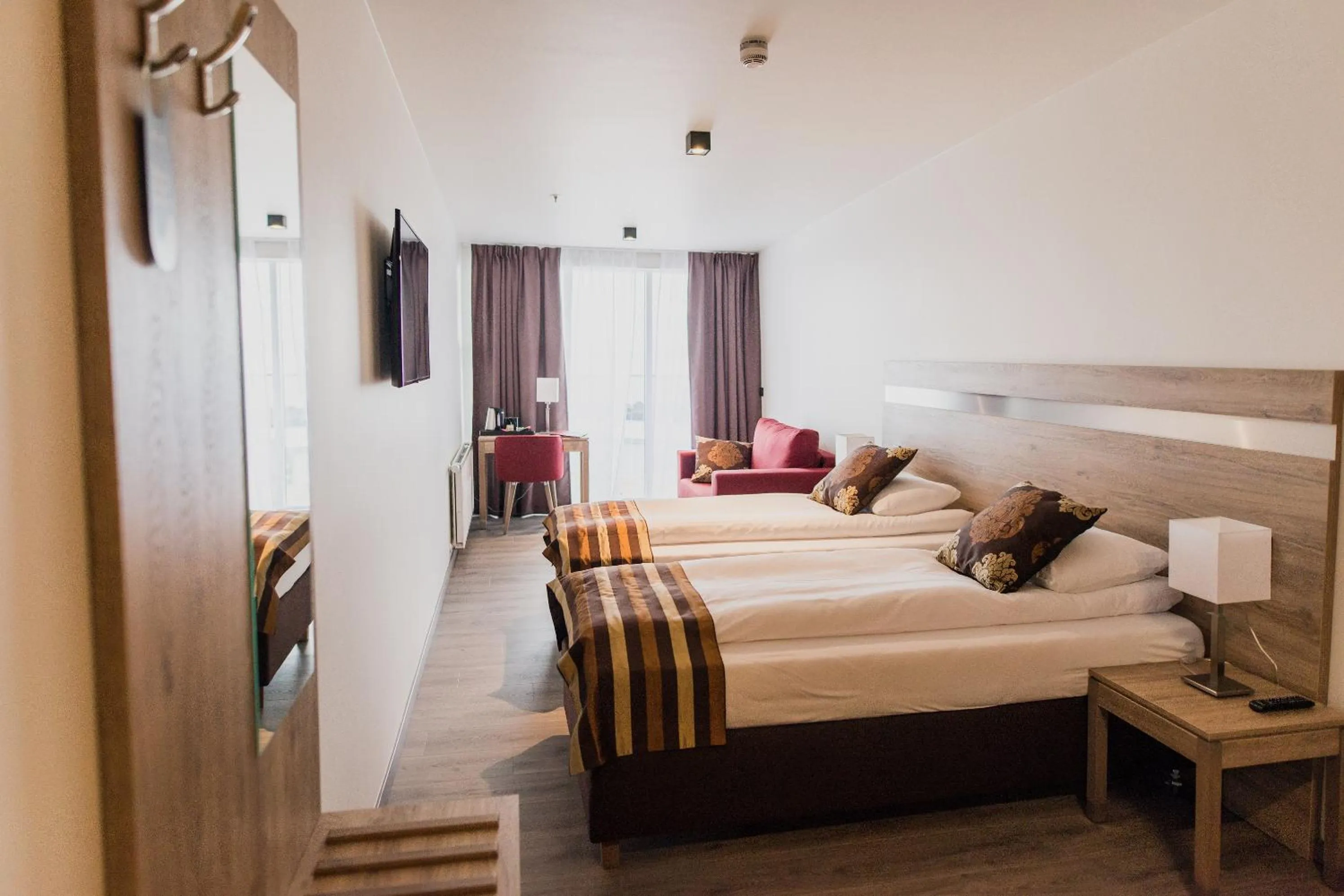 Bed in Hotel Duus by Keflavik Airport