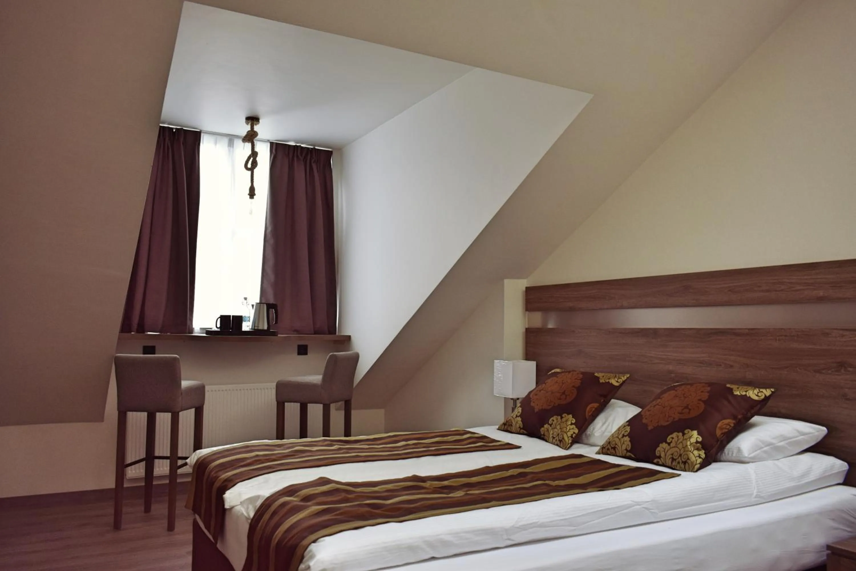 Bedroom, Bed in Hotel Duus by Keflavik Airport