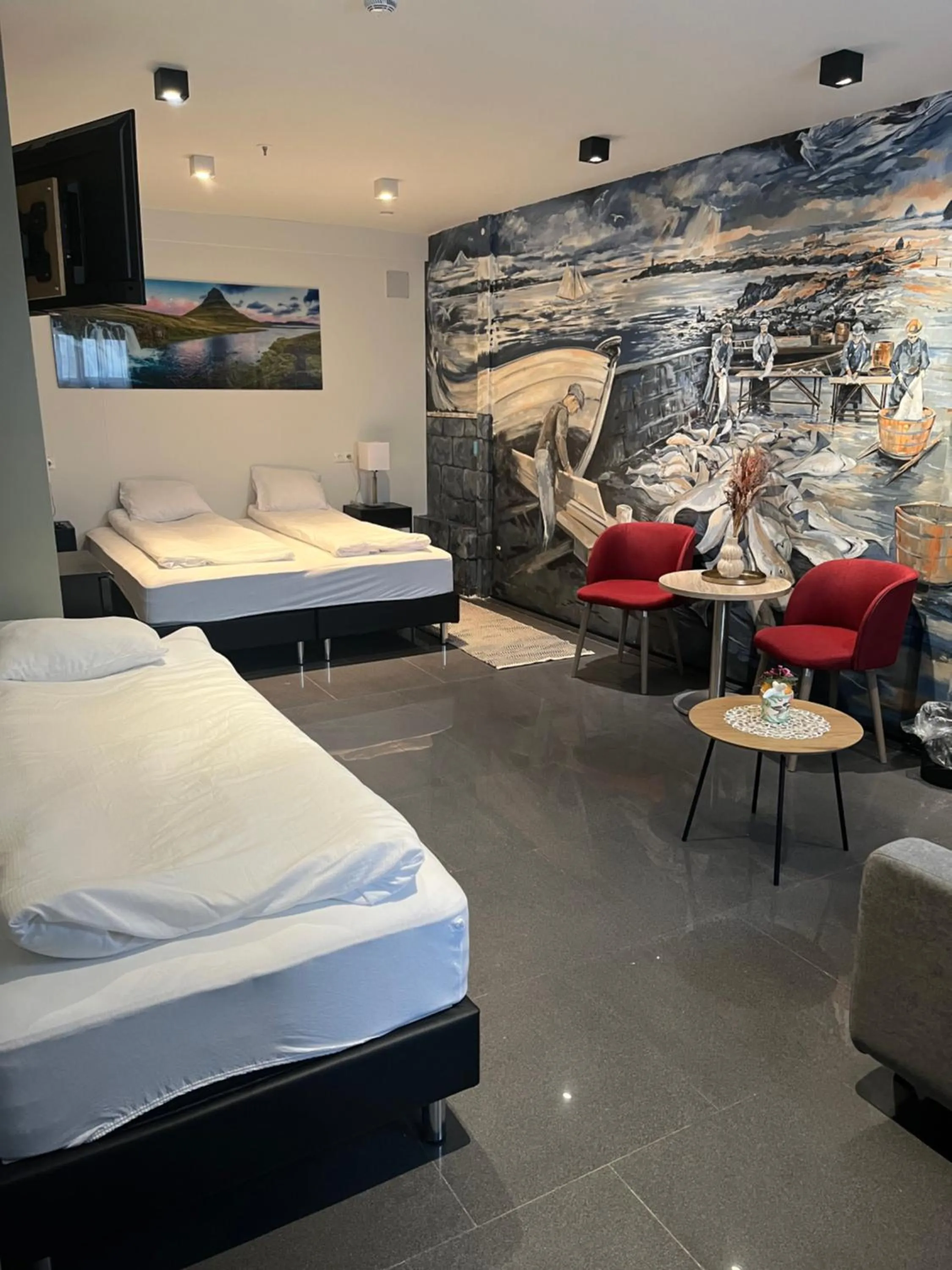 Bed in Hotel Duus by Keflavik Airport