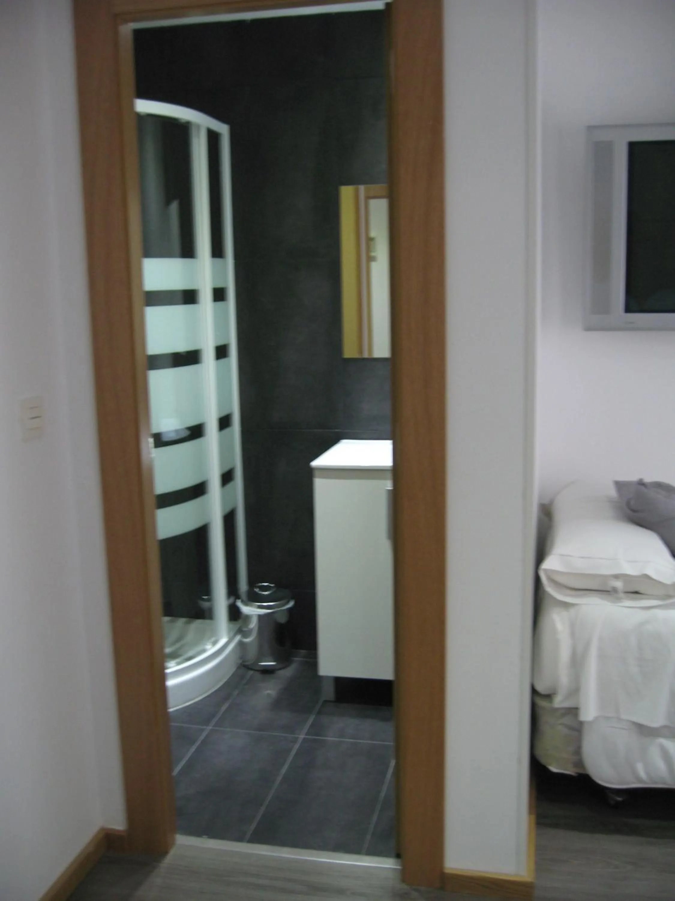 Bathroom, Bed in Hostal Libertad