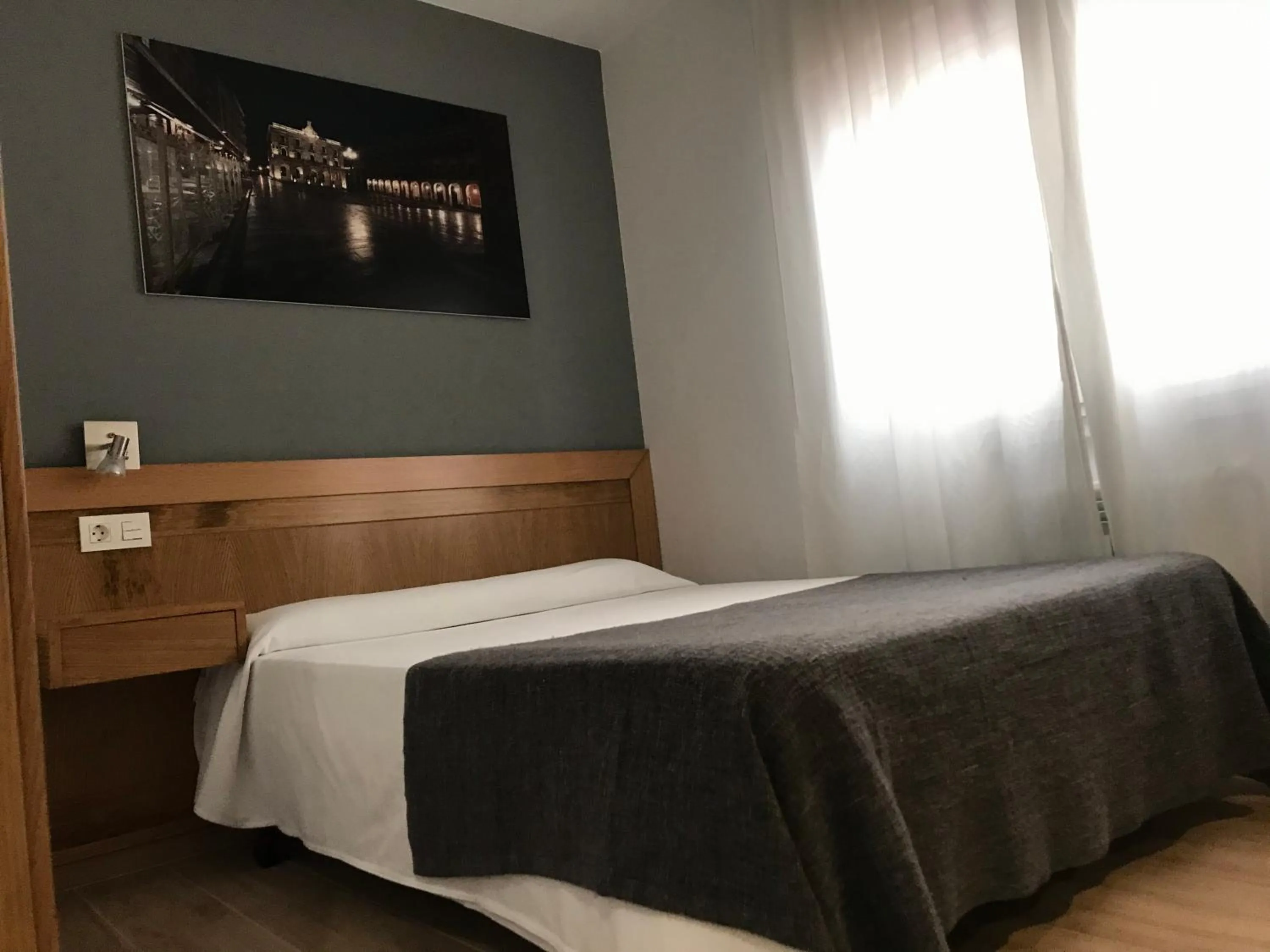 Bedroom, Bed in Hostal Libertad