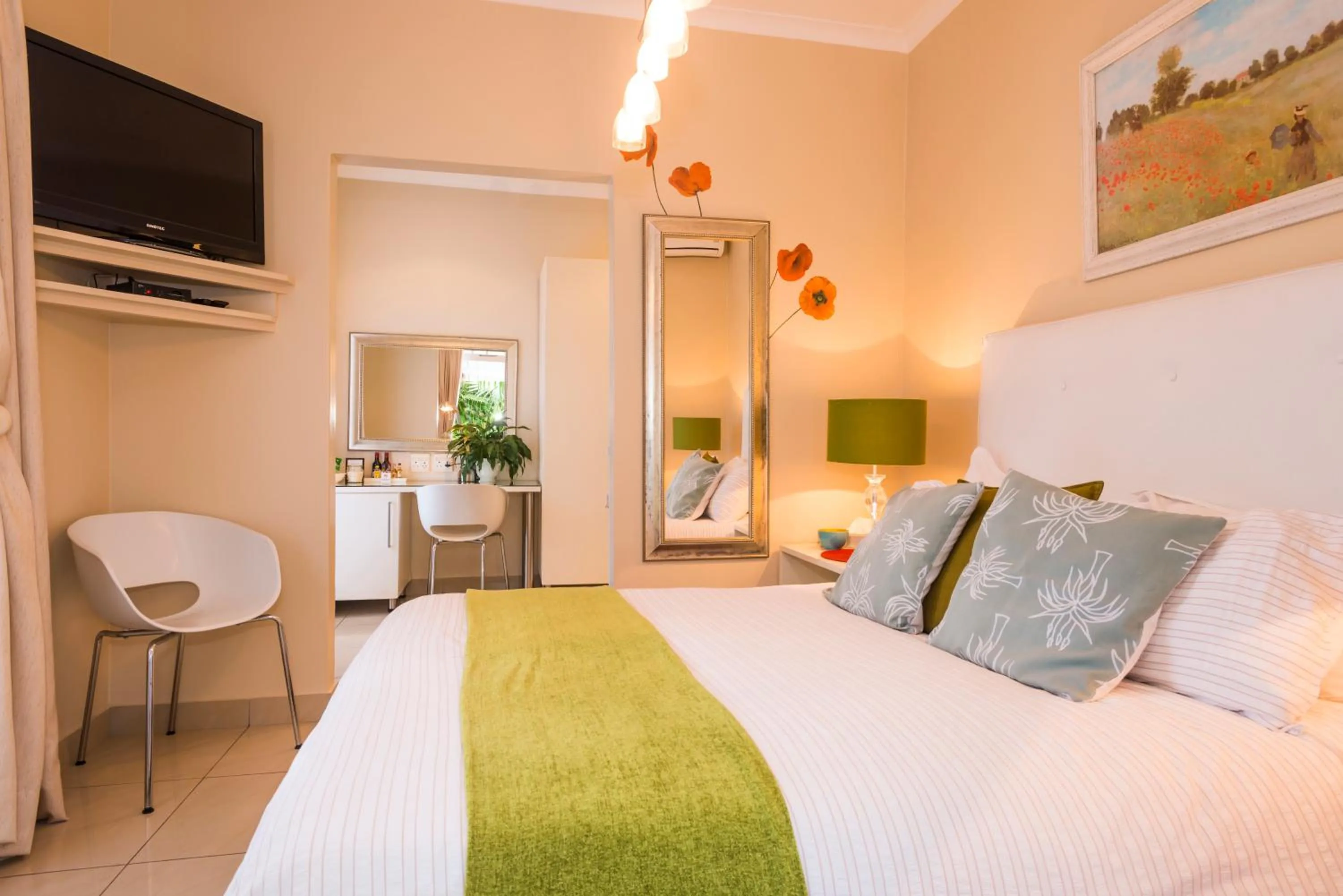 Bathroom, Bed in Westville Bed and Breakfast