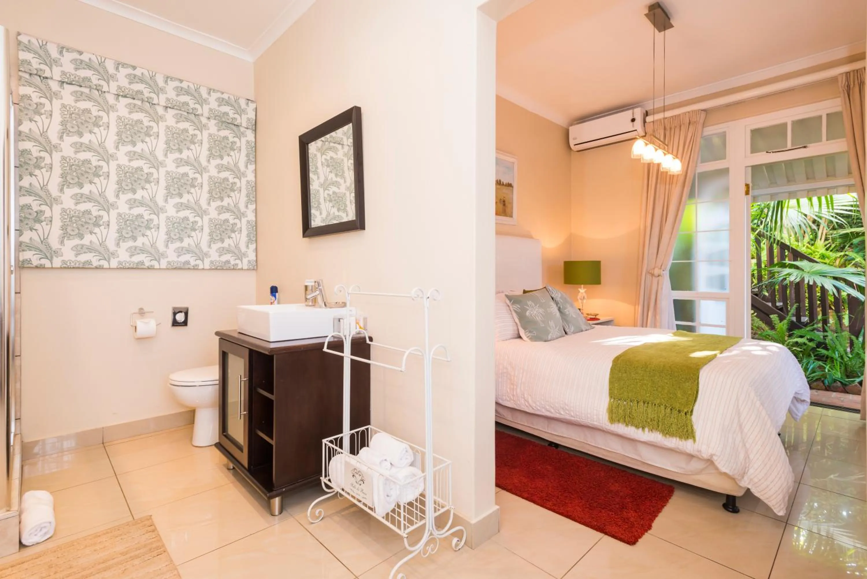 Bed in Westville Bed and Breakfast