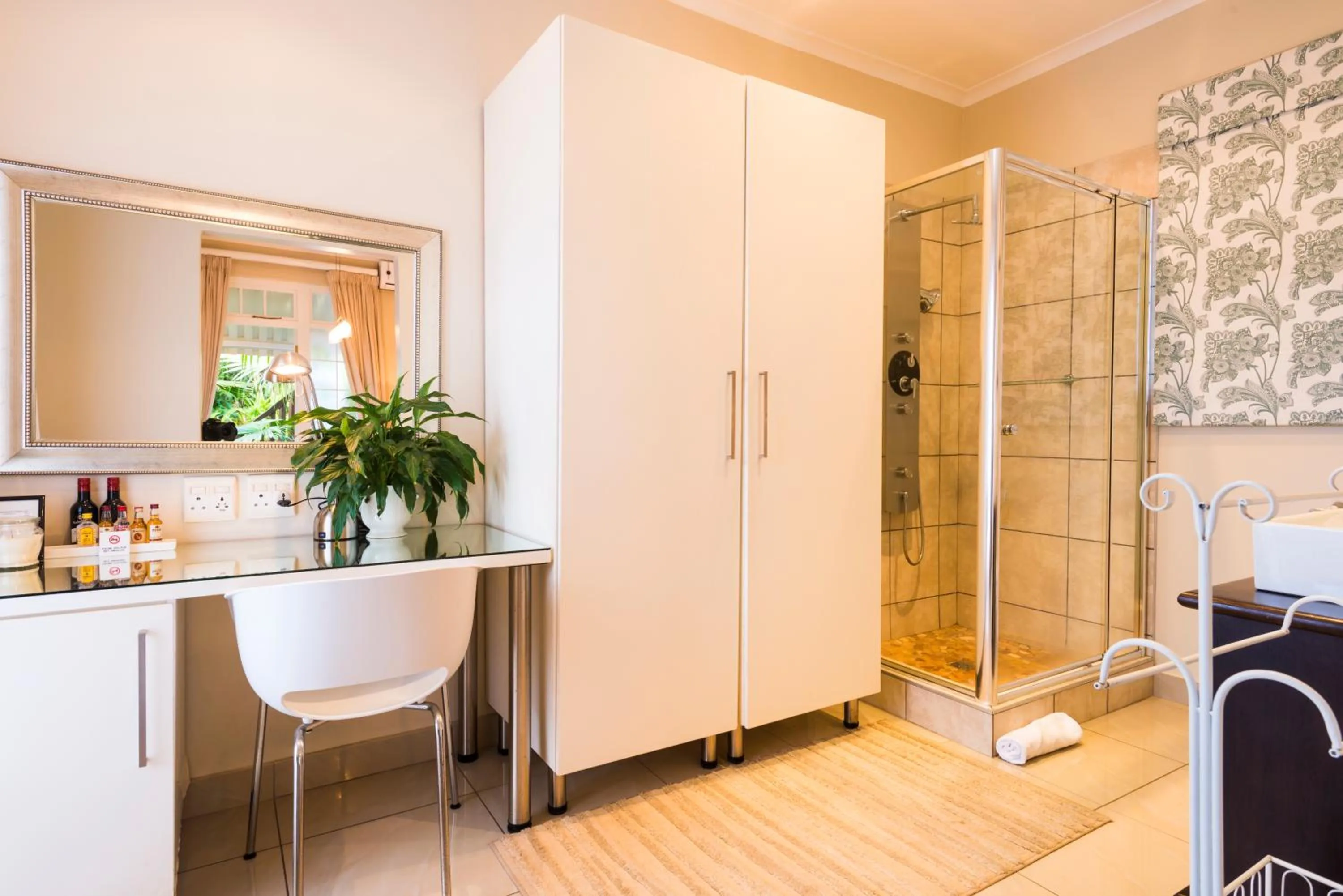 Shower in Westville Bed and Breakfast