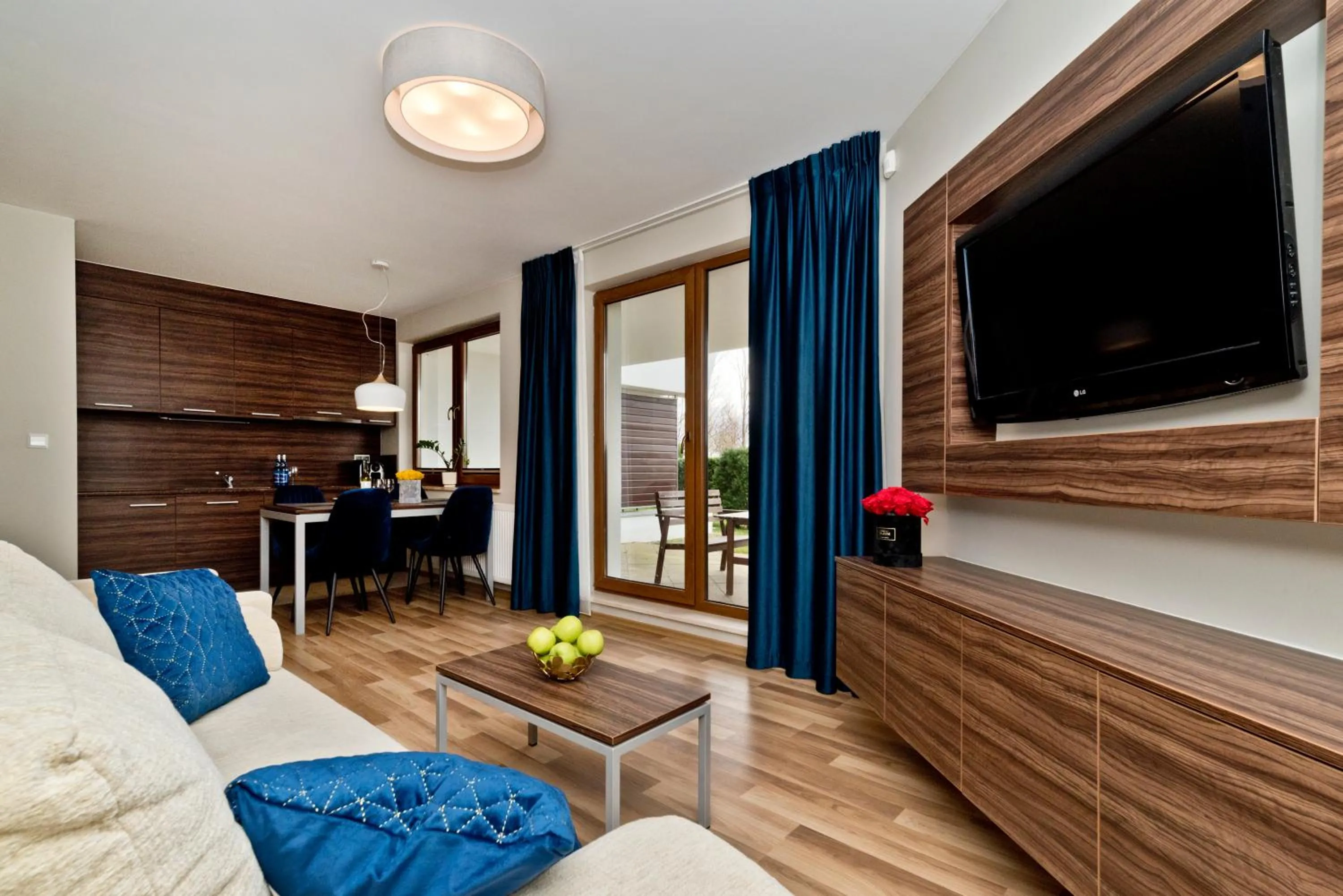One-Bedroom Apartment in BlueApart Apartamenty Na Klifie
