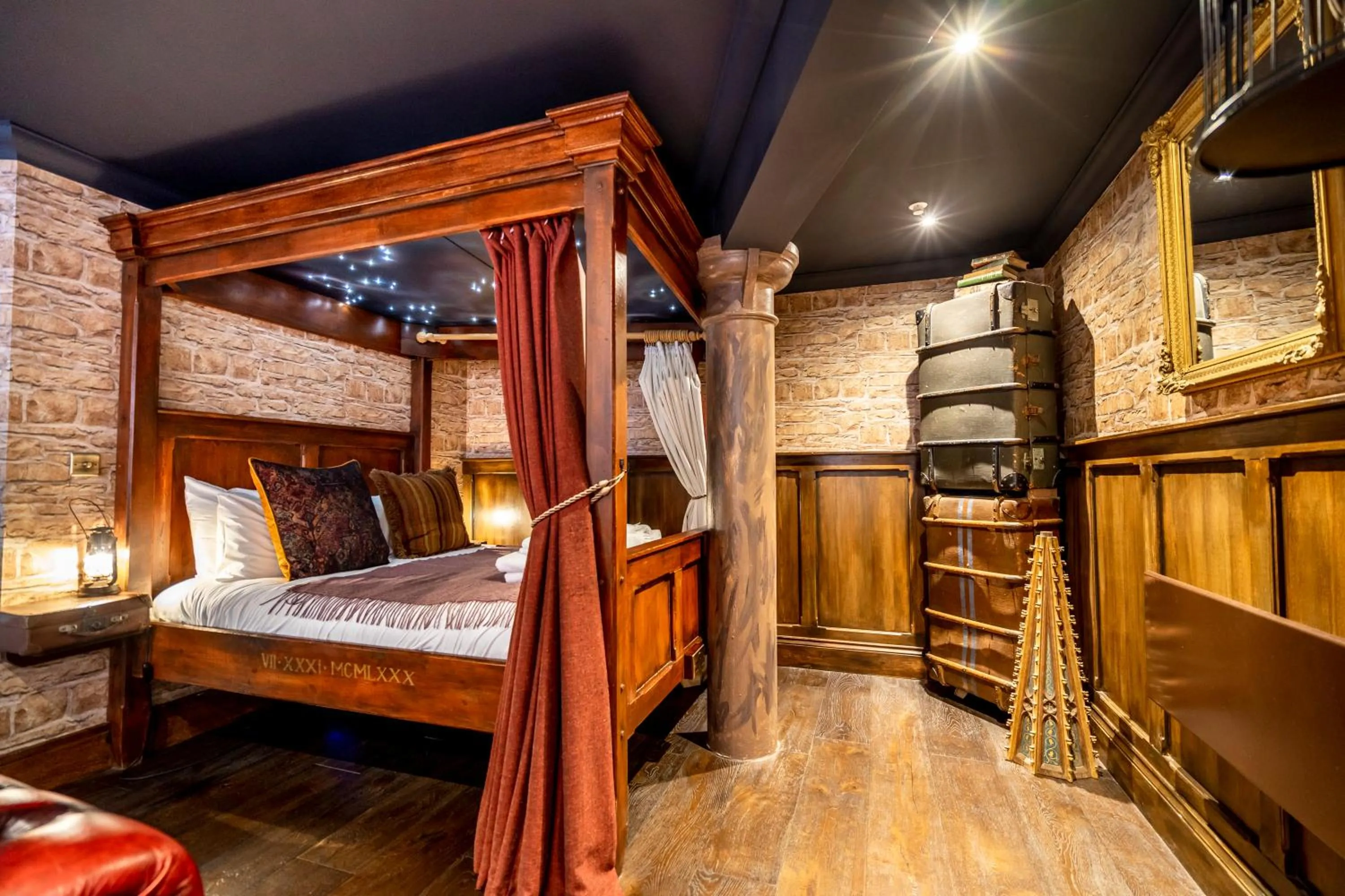 Bedroom in The Enchantment Chamber