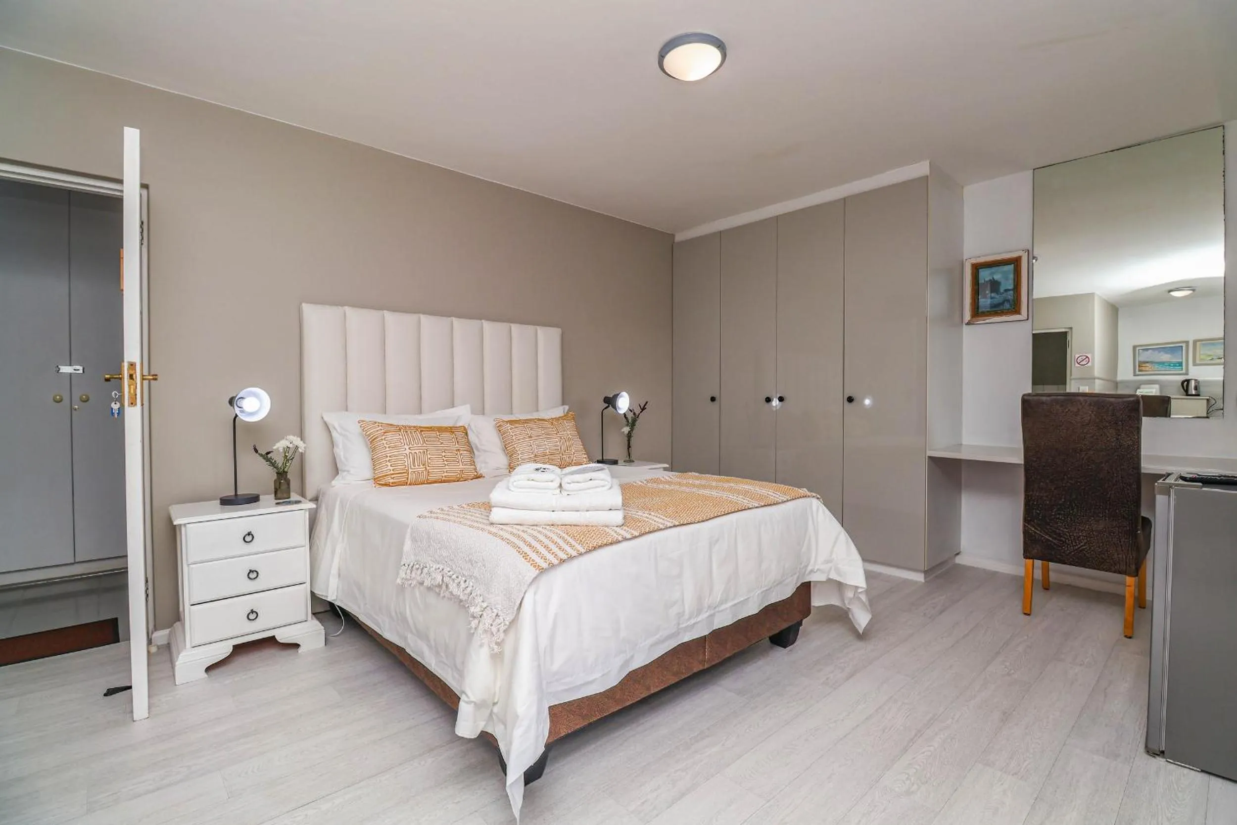 Bed in Glenview Heads Apartments