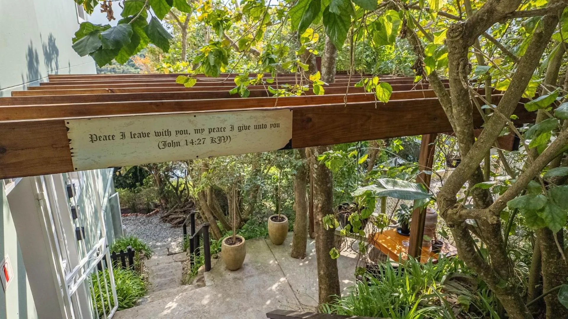 Property building in Glenview Heads Apartments