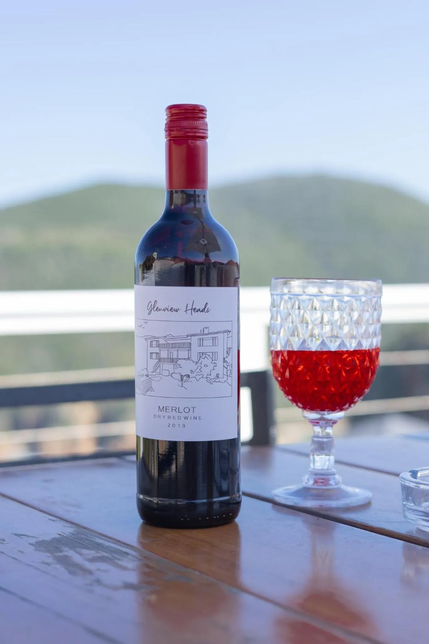 Alcoholic drinks in Glenview Heads Apartments