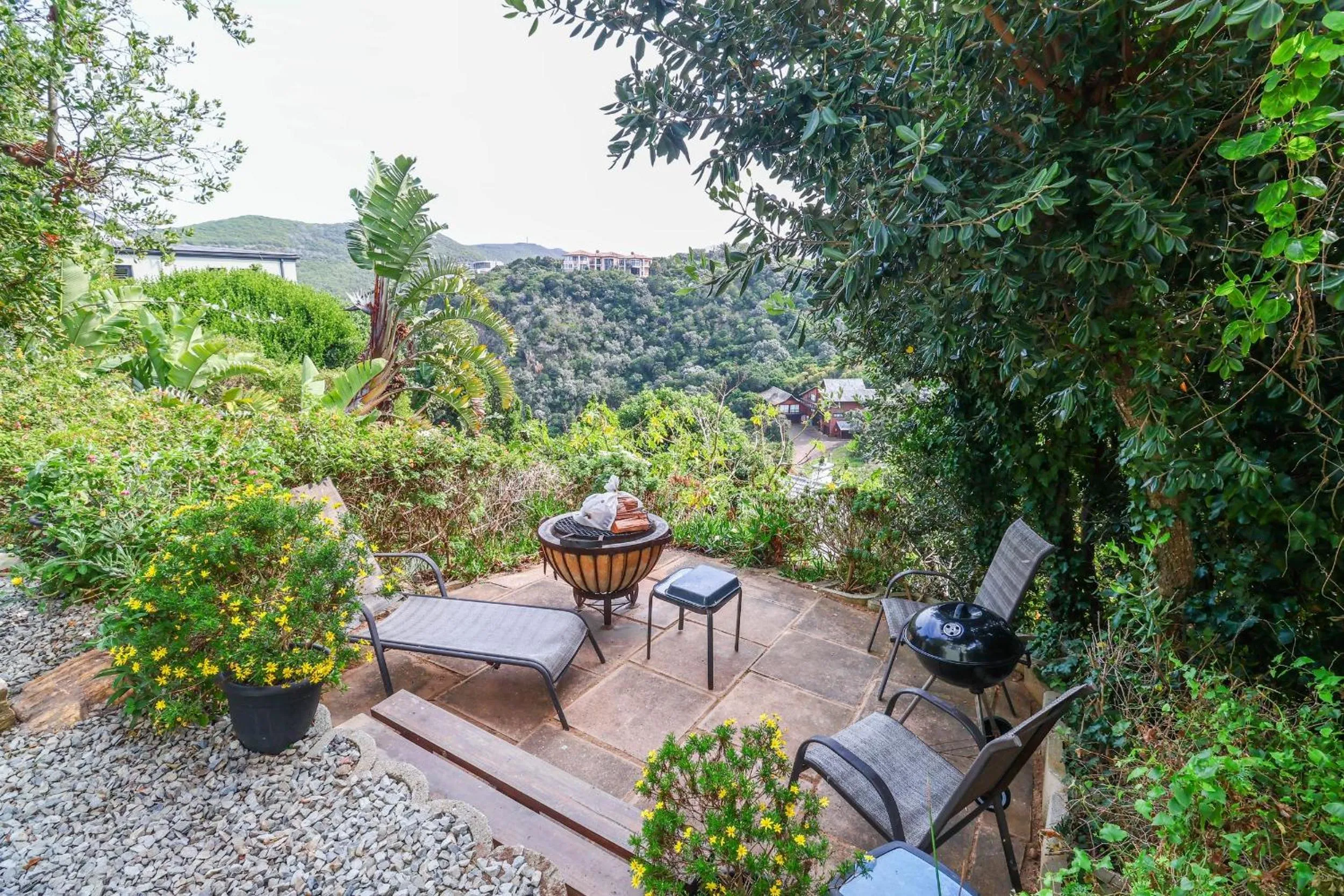 Patio in Glenview Heads Apartments