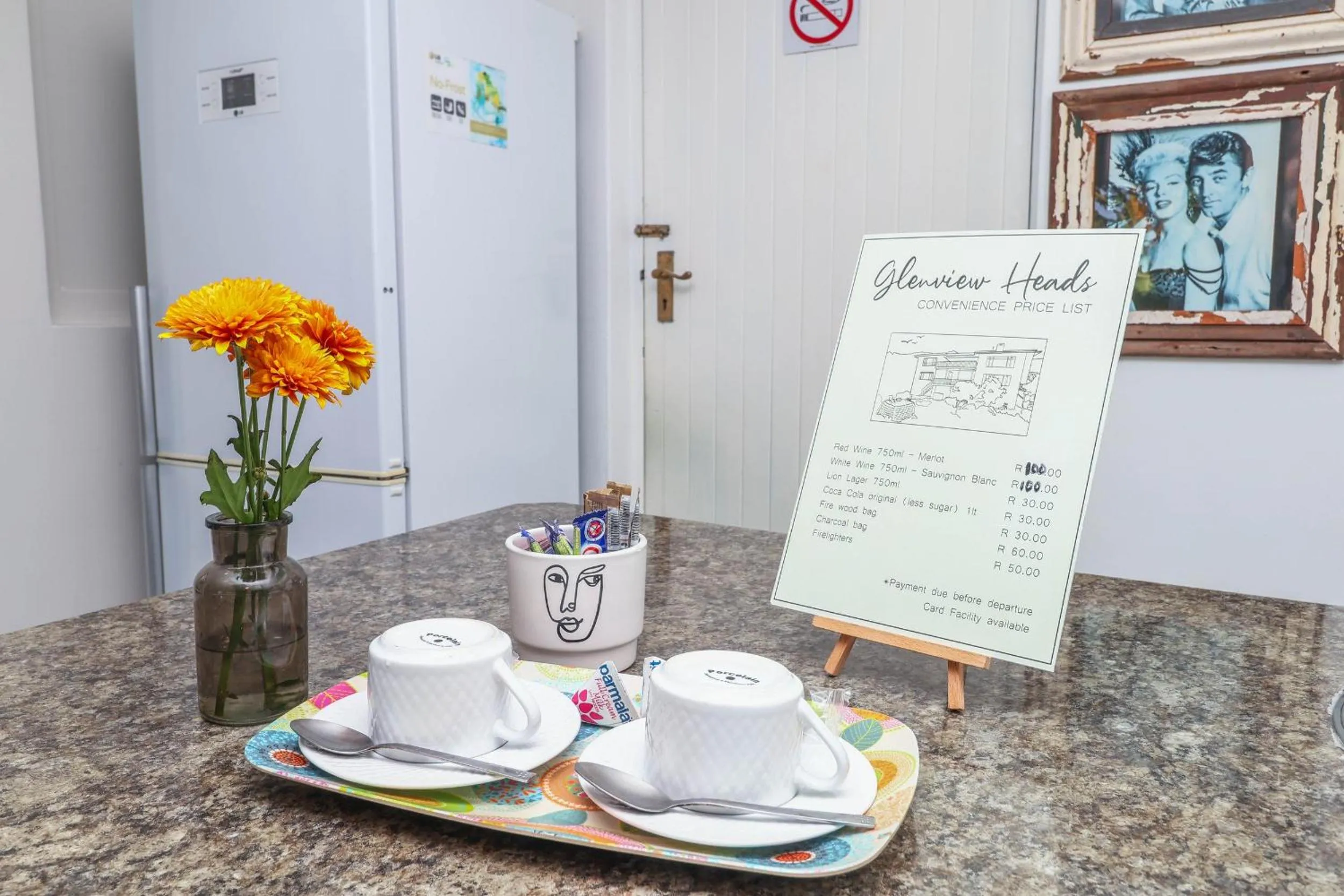 Coffee/tea facilities in Glenview Heads Apartments