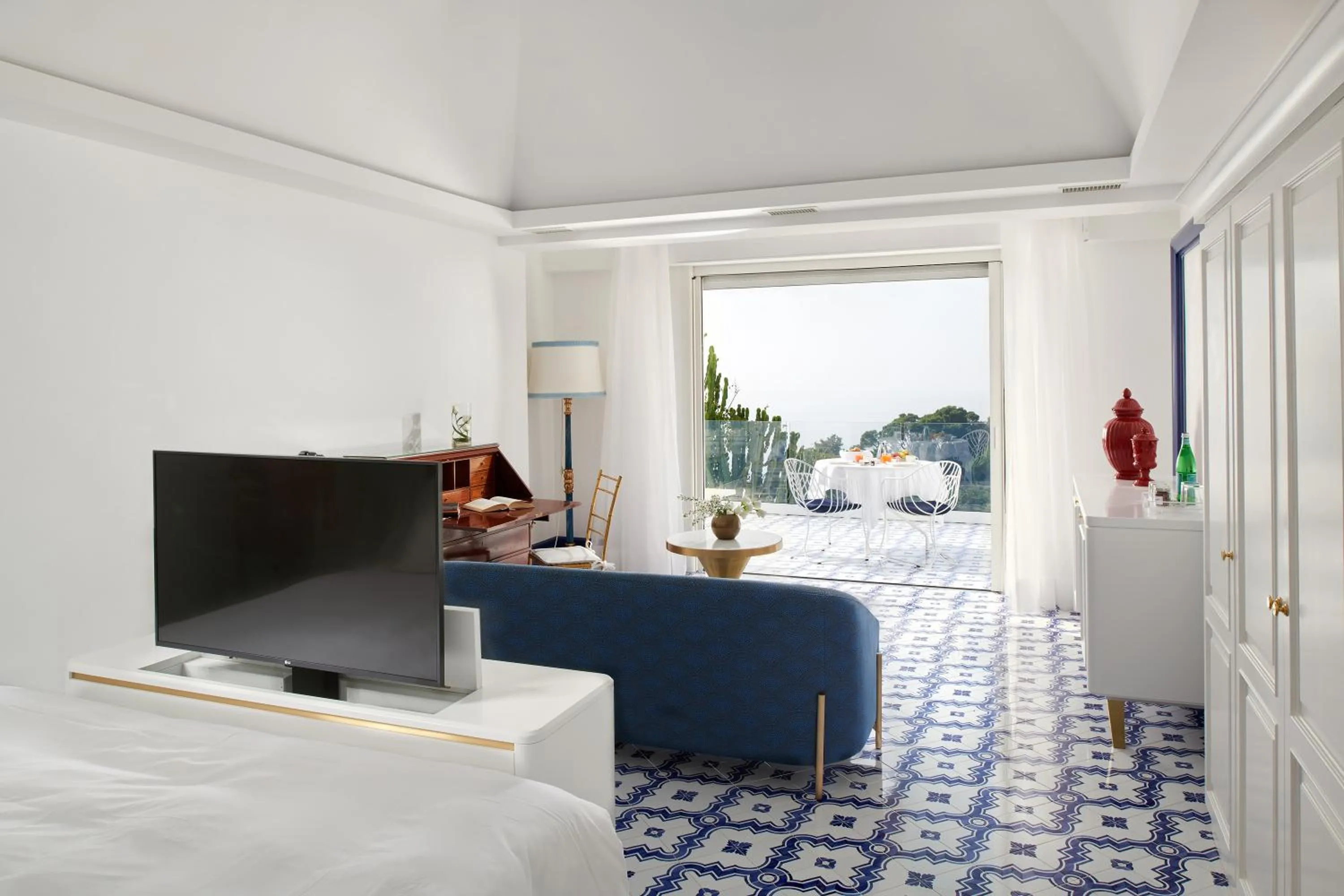 Bed in Hotel Scalinatella