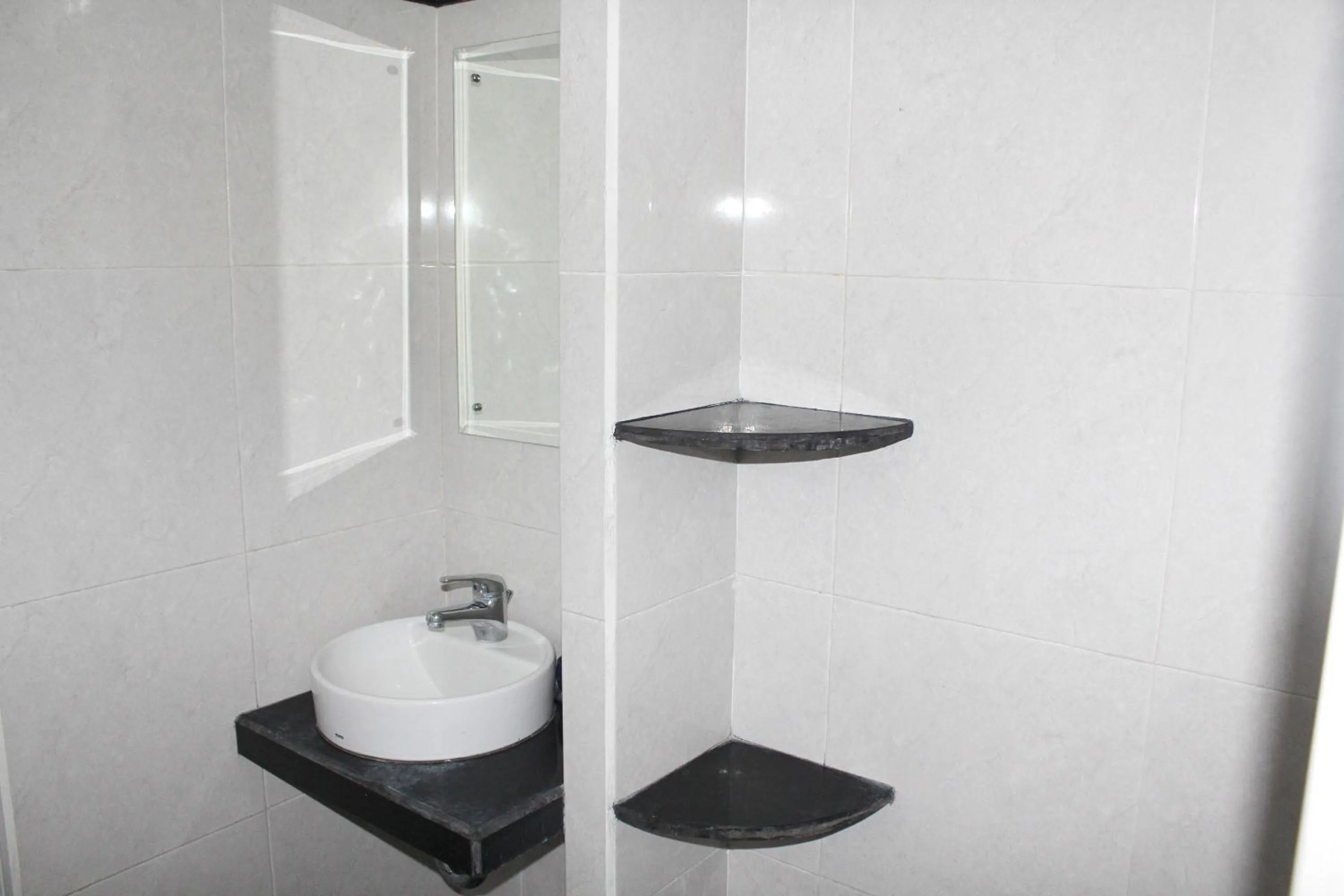 Bathroom in Mangga Bali Inn