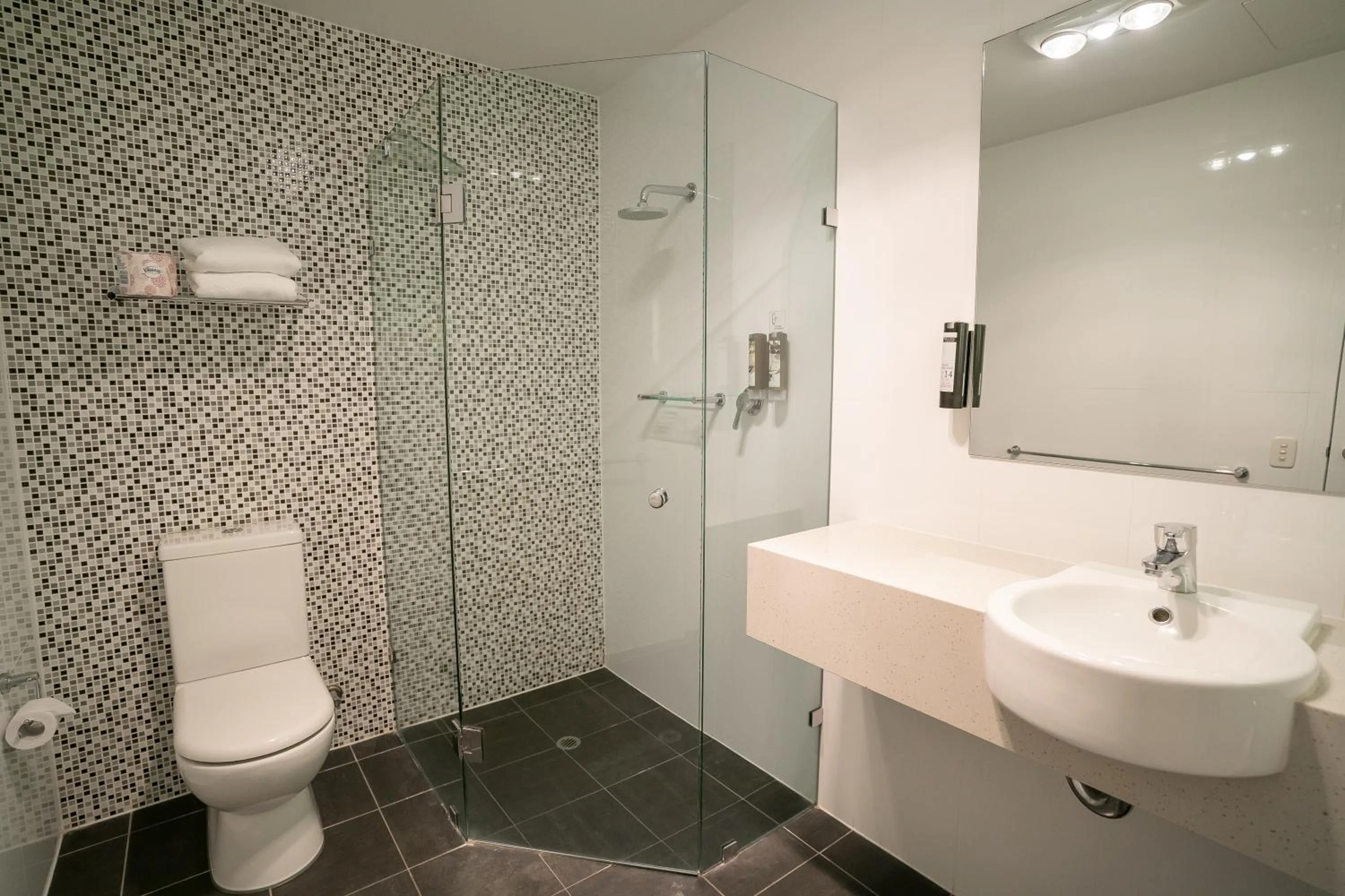 Bathroom in Adelaide Rockford