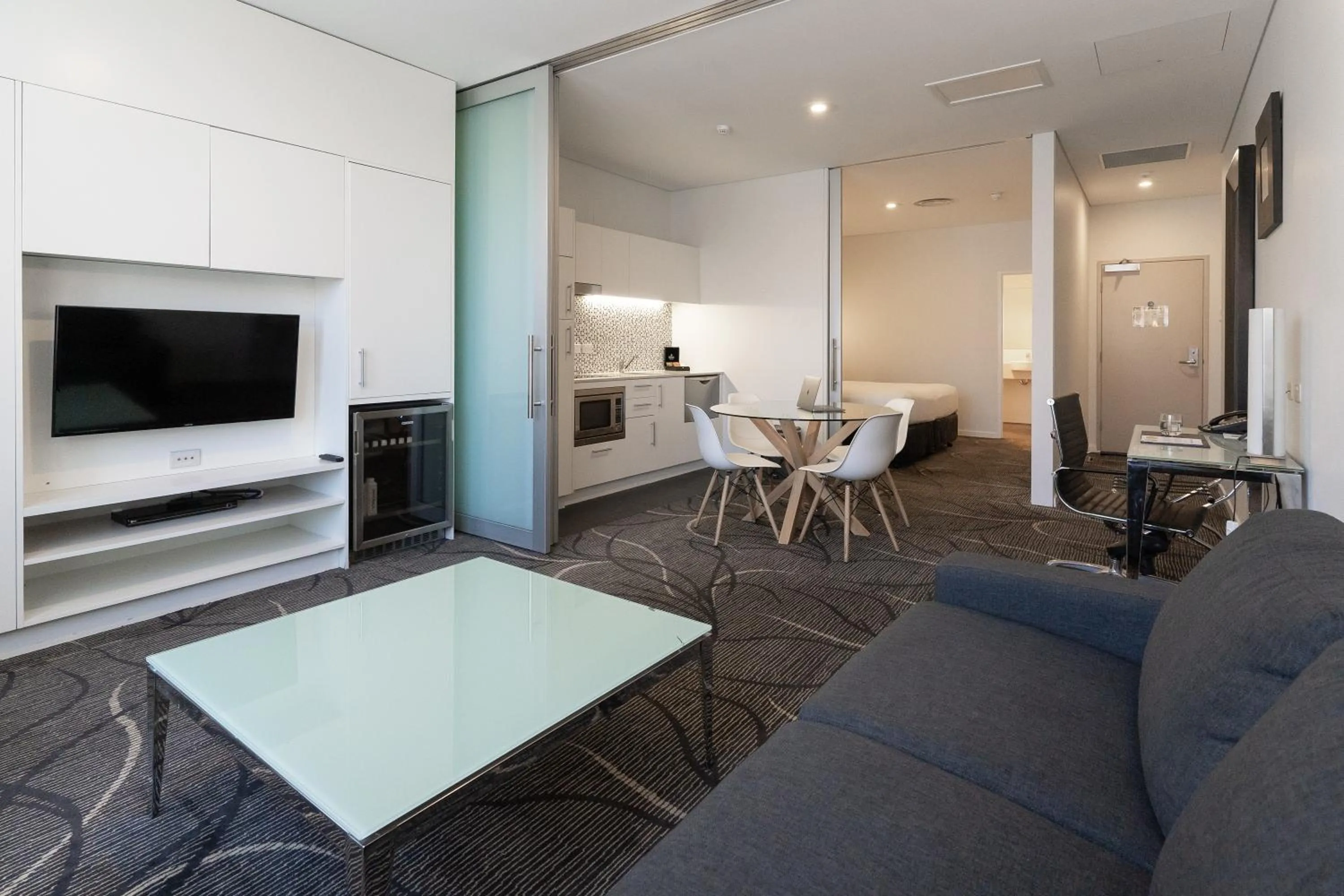 TV and multimedia in Adelaide Rockford